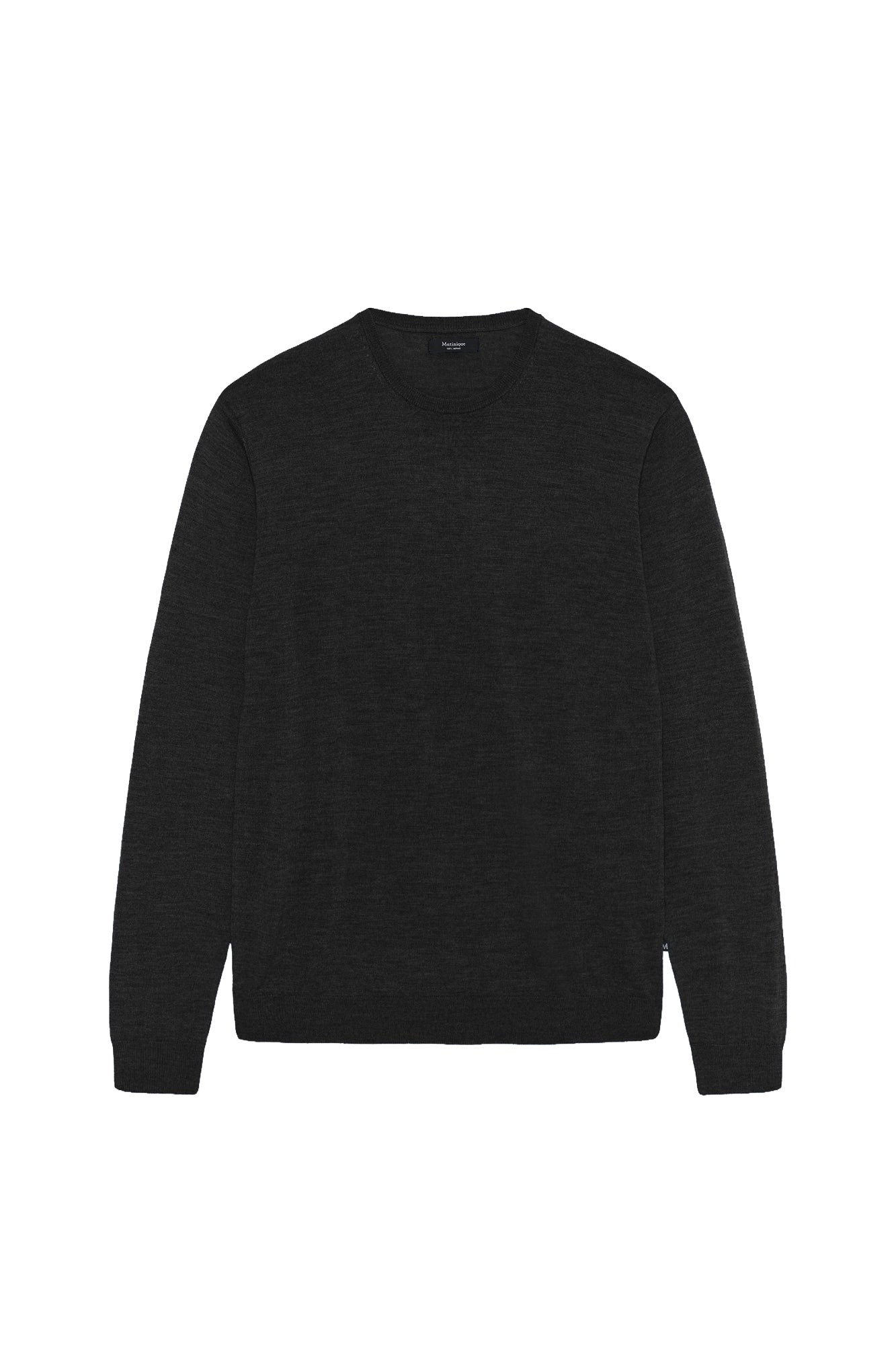 Chandail en tricot noir à manches longues, vue de face avec poignets et ourlet côtelés pour homme par Matinique