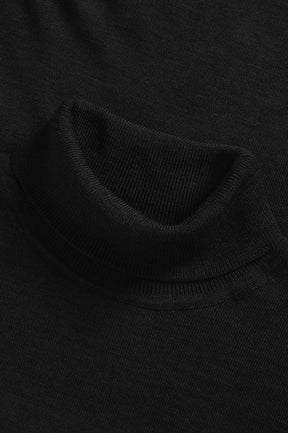 Chandail manches longues noir en detail pour homme par Matinique