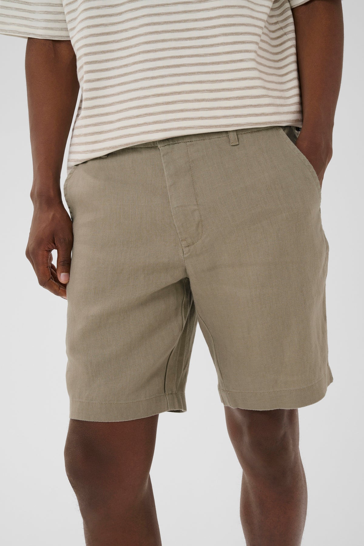 Short pour homme par Matinique | 30209072 Branche Hivernale | Boutique Vvög, vêtements mode pour homme et femme