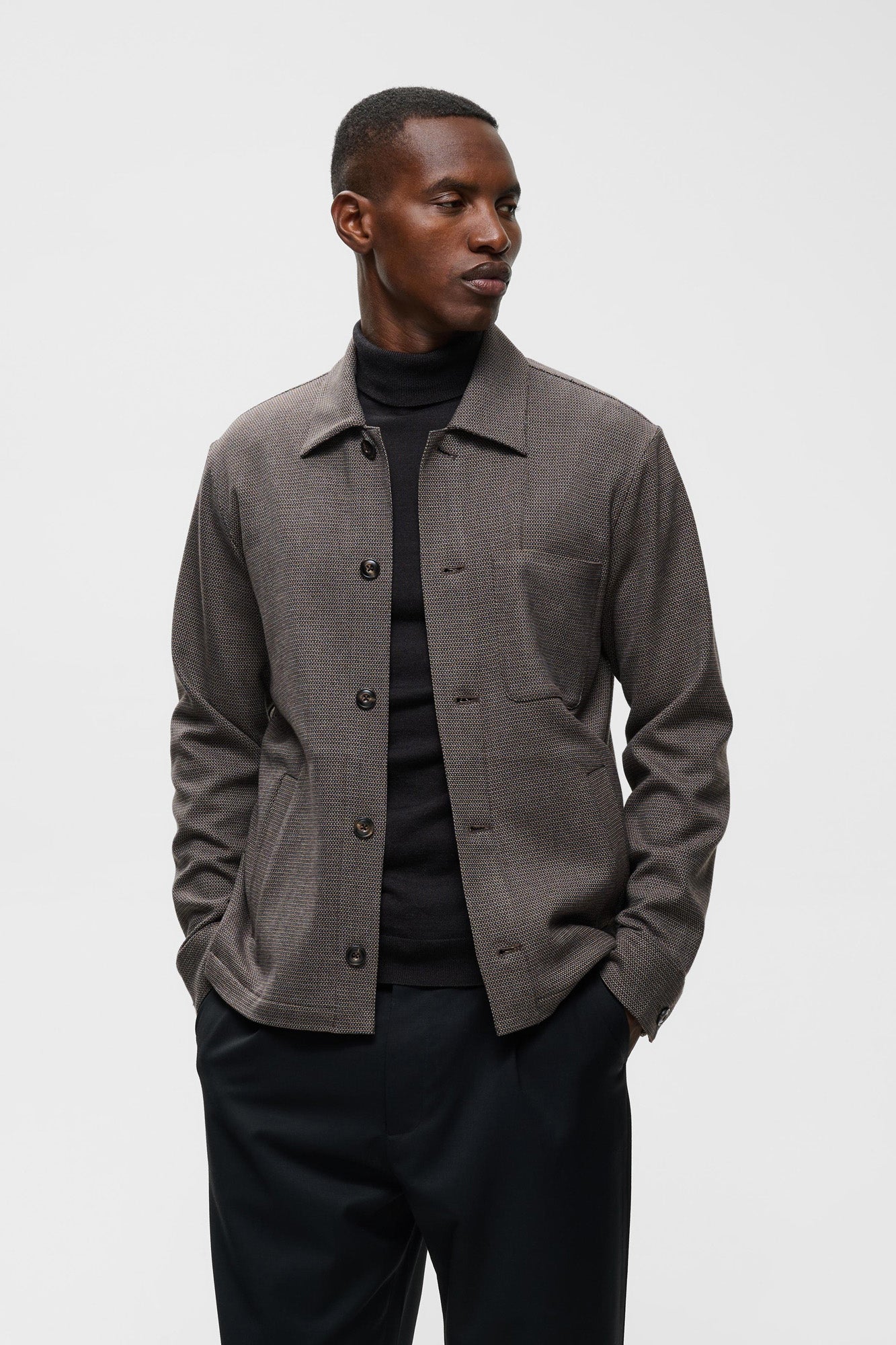 Matinique men's brown-gray textured overshirt with point collar, buttons and pockets, front model view
