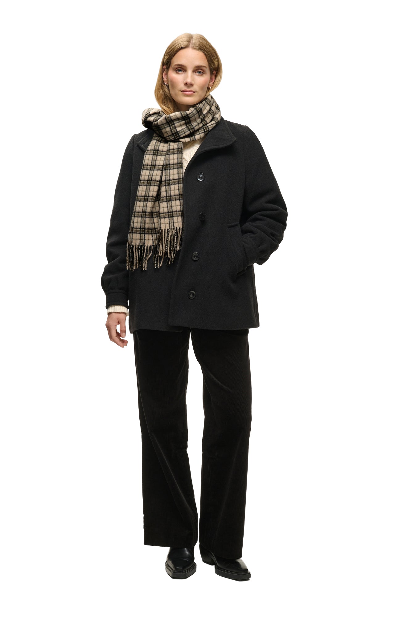 Foulard beige en vue de face sur mannequin pour femme par Part Two