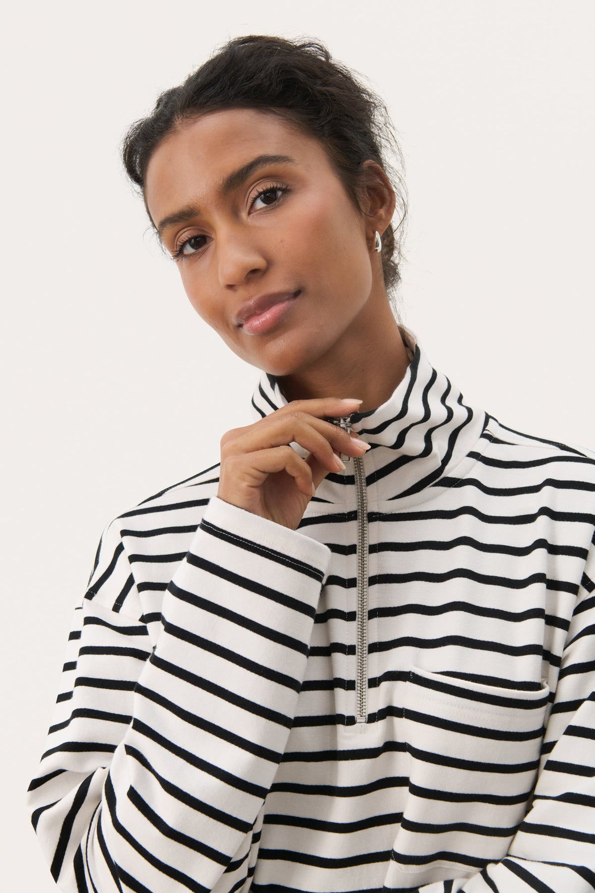Chandail à zip et collet pour femme par Part Two | 30309841 Rayure Noire | Boutique Vvög, vêtements mode pour homme et femme
