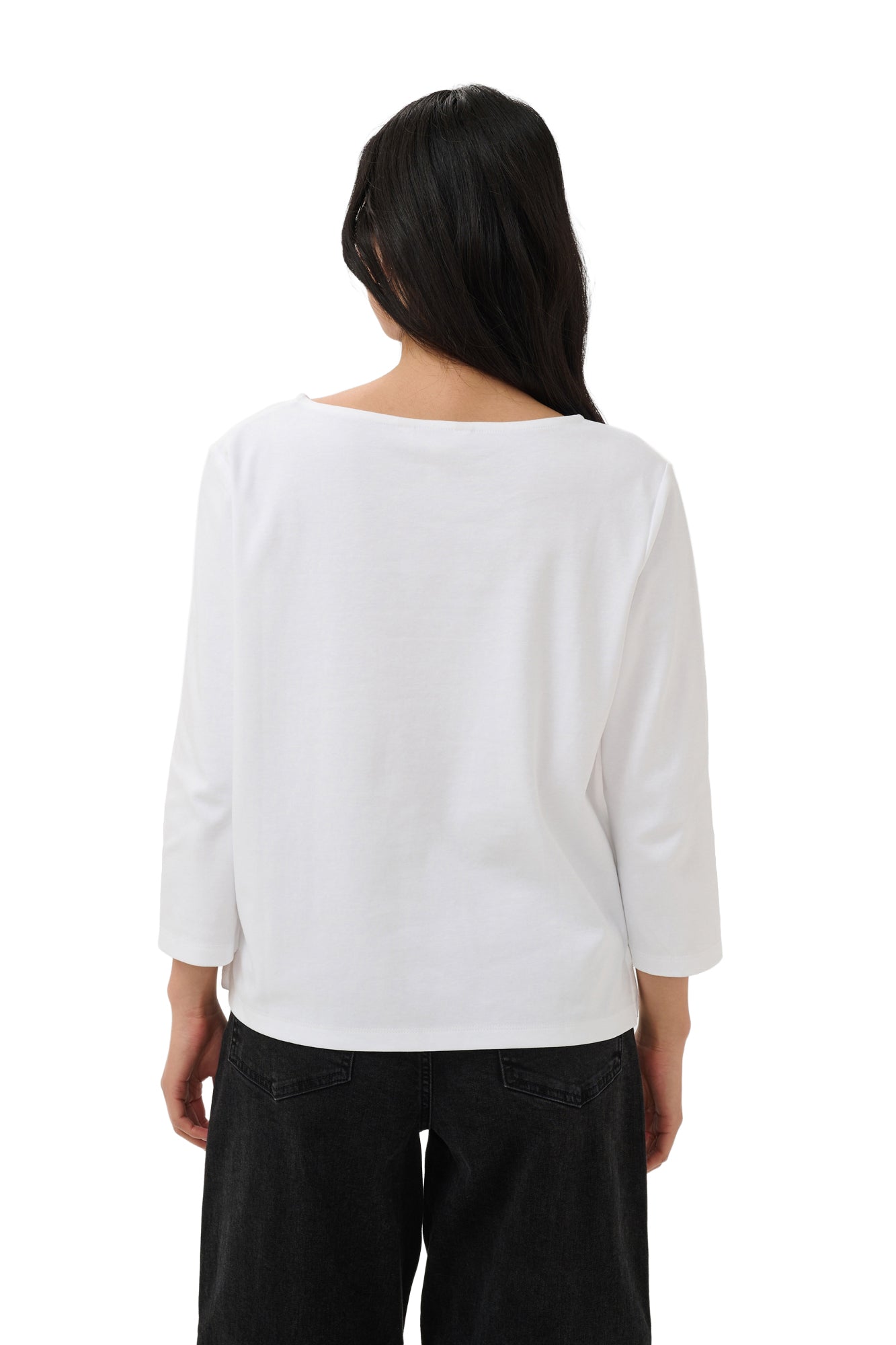 T-Shirt blanc à manches longues sur mannequin, vue de dos avec ourlet droit pour femme par Part Two