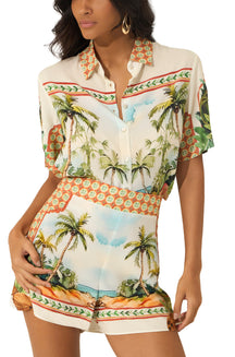 Short ivoire imprimé tropical, vue avant oblique avec taille orange et palmiers pour femme par Lez a Lez