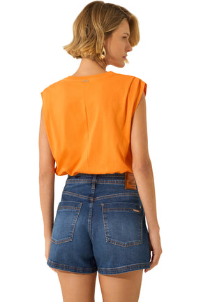 T-shirt orange sans manches avec couture centrale et petite étiquette au cou pour femme par Lez a Lez, vue de dos