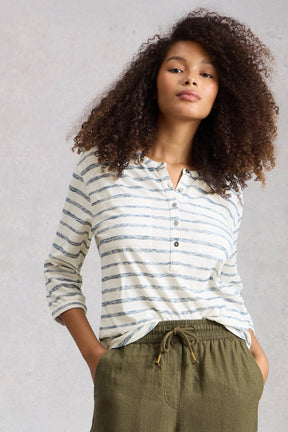 Chandail henley pour femme par White Stuff | 445372 Marine Multi | Boutique Vvög, vêtements mode pour homme et femme