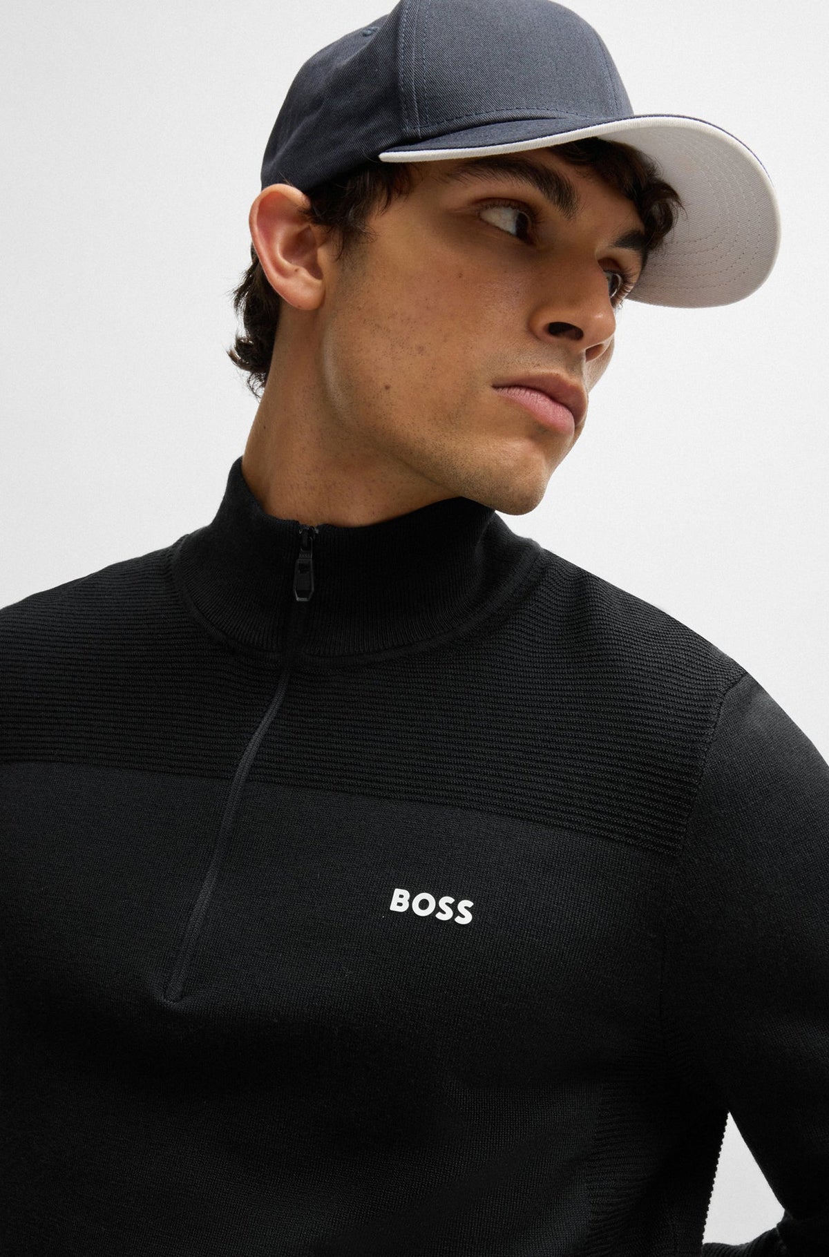 Chandail avec zip pour homme par HUGO BOSS | 50498560 Bleu Foncé | Boutique Vvög, vêtements mode pour homme et femme