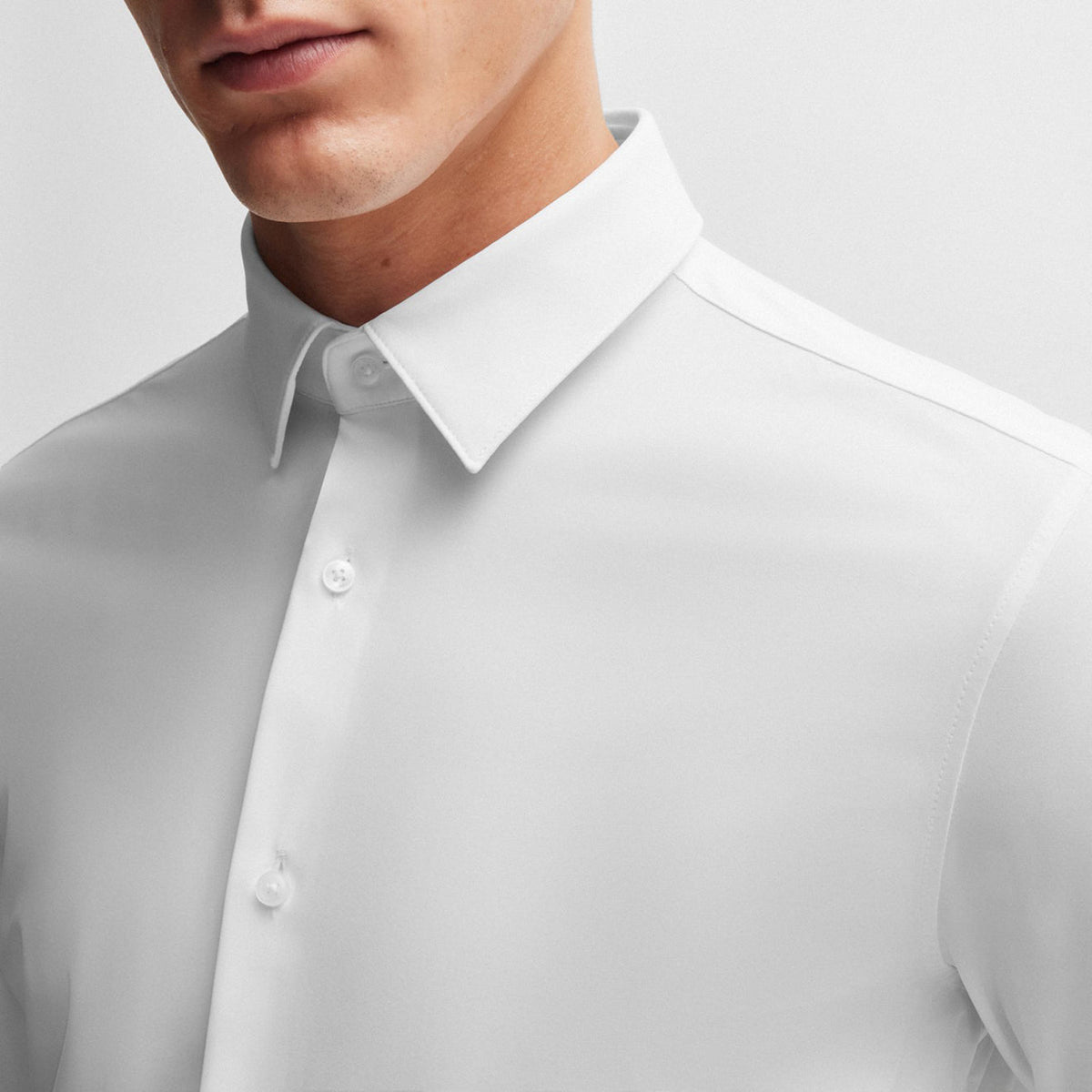 Chemise habillée pour homme par HUGO BOSS | 50503554 Blanc | Boutique Vvög, vêtements mode pour homme et femme