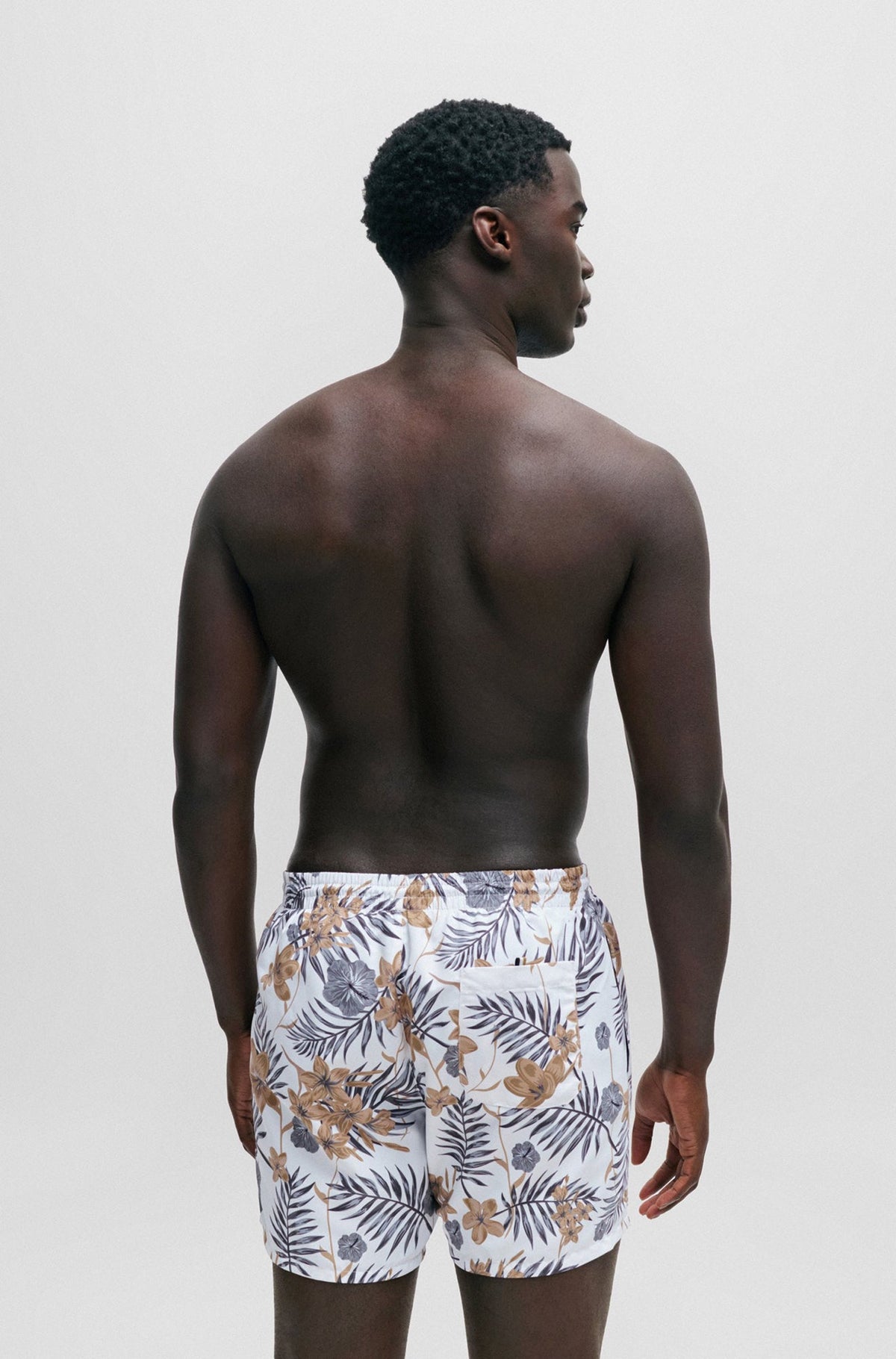 Maillot de bain short pour homme par HUGO BOSS collection Détente | 50508844 Blanc/100-WHITE | Boutique Vvög, vêtements mode pour homme et femme