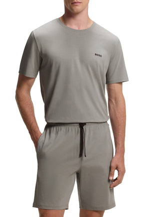 Vue de face en angle du T-Shirt manches courtes gris vert pâle à col rond pour homme par HUGO BOSS