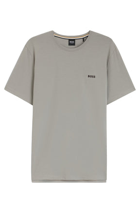 Vue produit de face d’un T-Shirt gris vert pâle à manches courtes avec petit logo poitrine pour homme par HUGO BOSS
