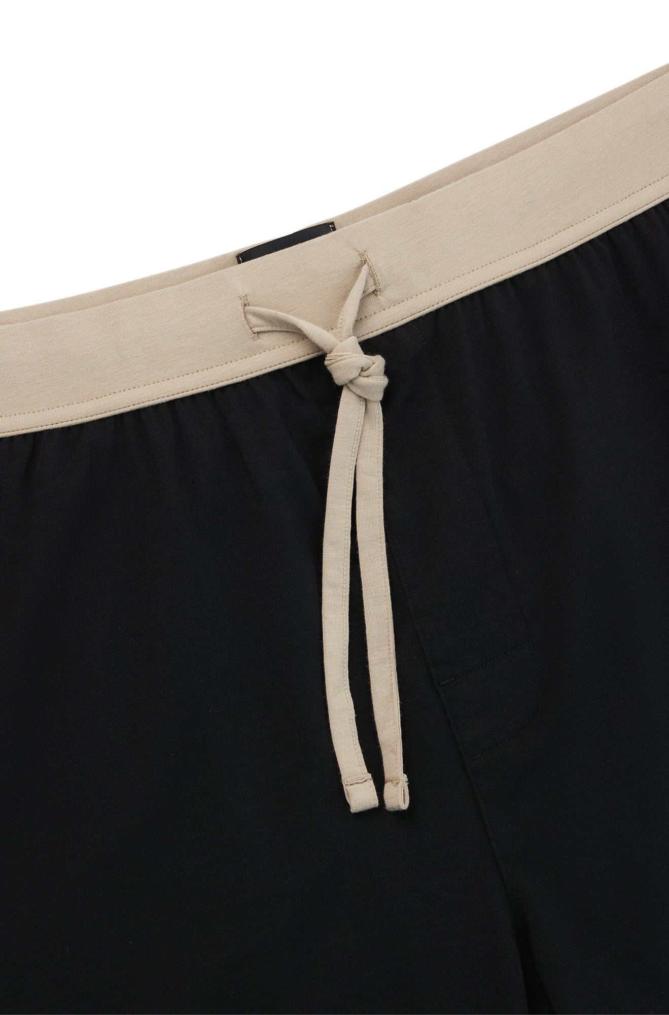 Short pour homme par HUGO BOSS collection Détente | 50515531 Noir/001-BLACK | Boutique Vvög, vêtements mode pour homme et femme