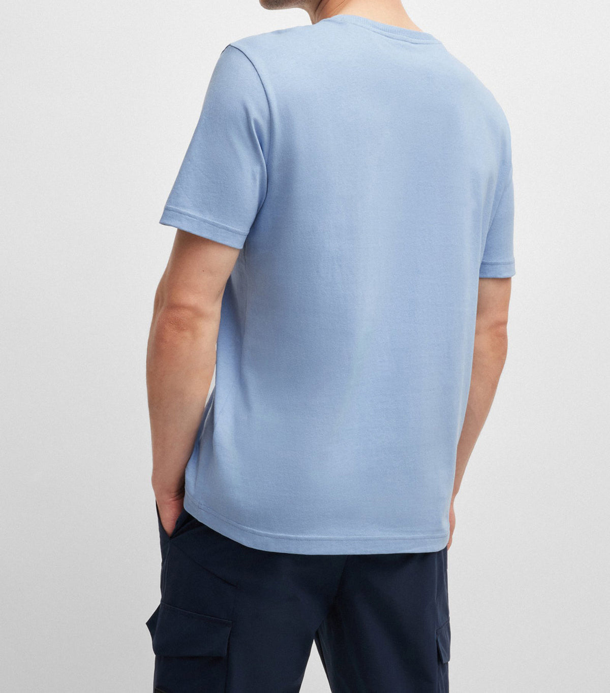 T-Shirt pour homme par HUGO BOSS | 50519350 Ouvert Bleu | Boutique Vvög, vêtements mode pour homme et femme