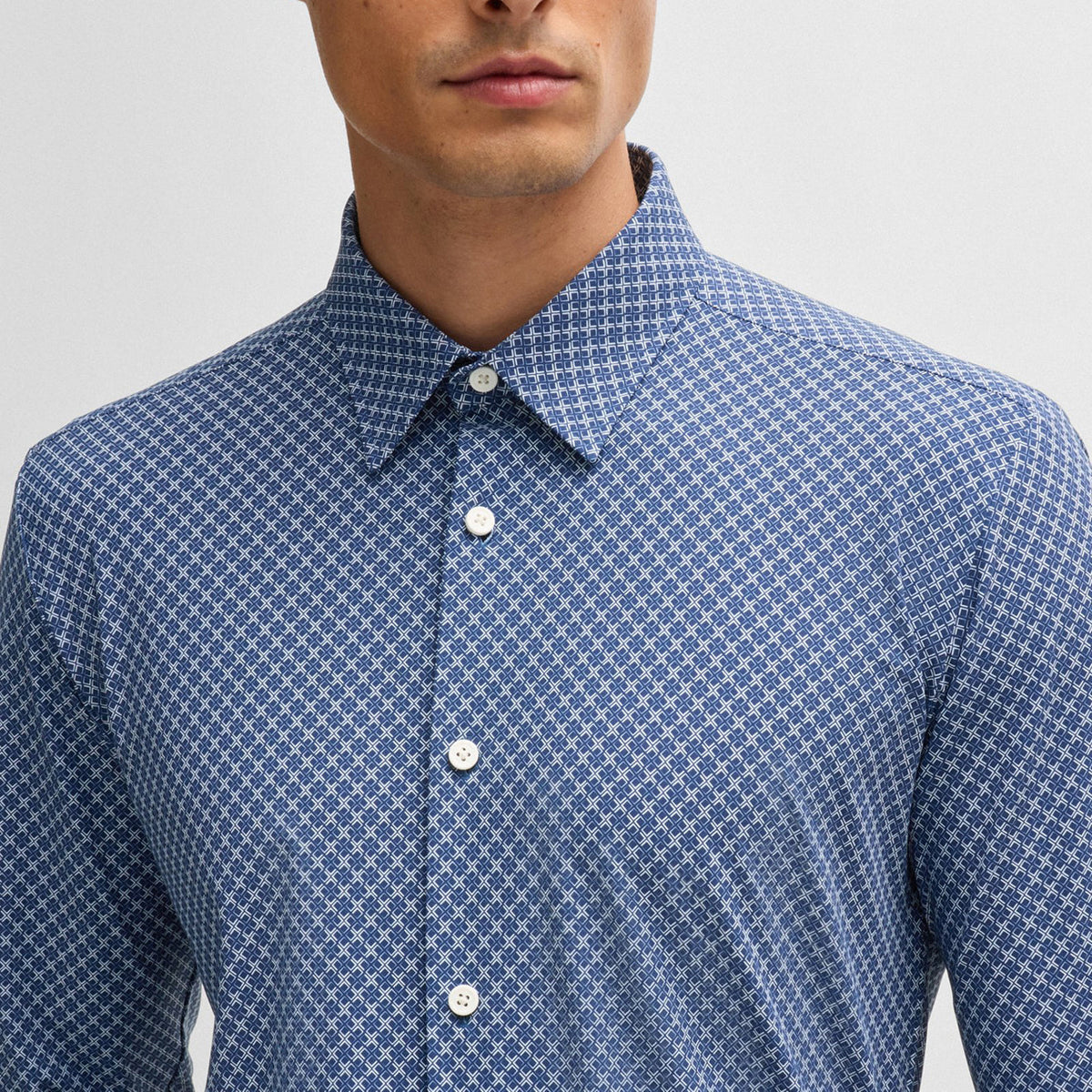 Chemise manches longues pour homme par HUGO BOSS | 50527532 Ouvert Bleu | Boutique Vvög, vêtements mode pour homme et femme