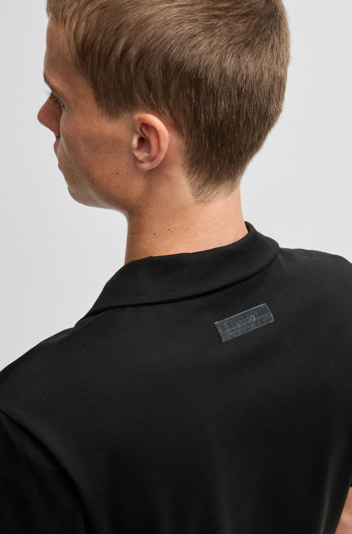 Polo sport pour homme par HUGO BOSS | 50530169 Noir | Boutique Vvög, vêtements mode pour homme et femme