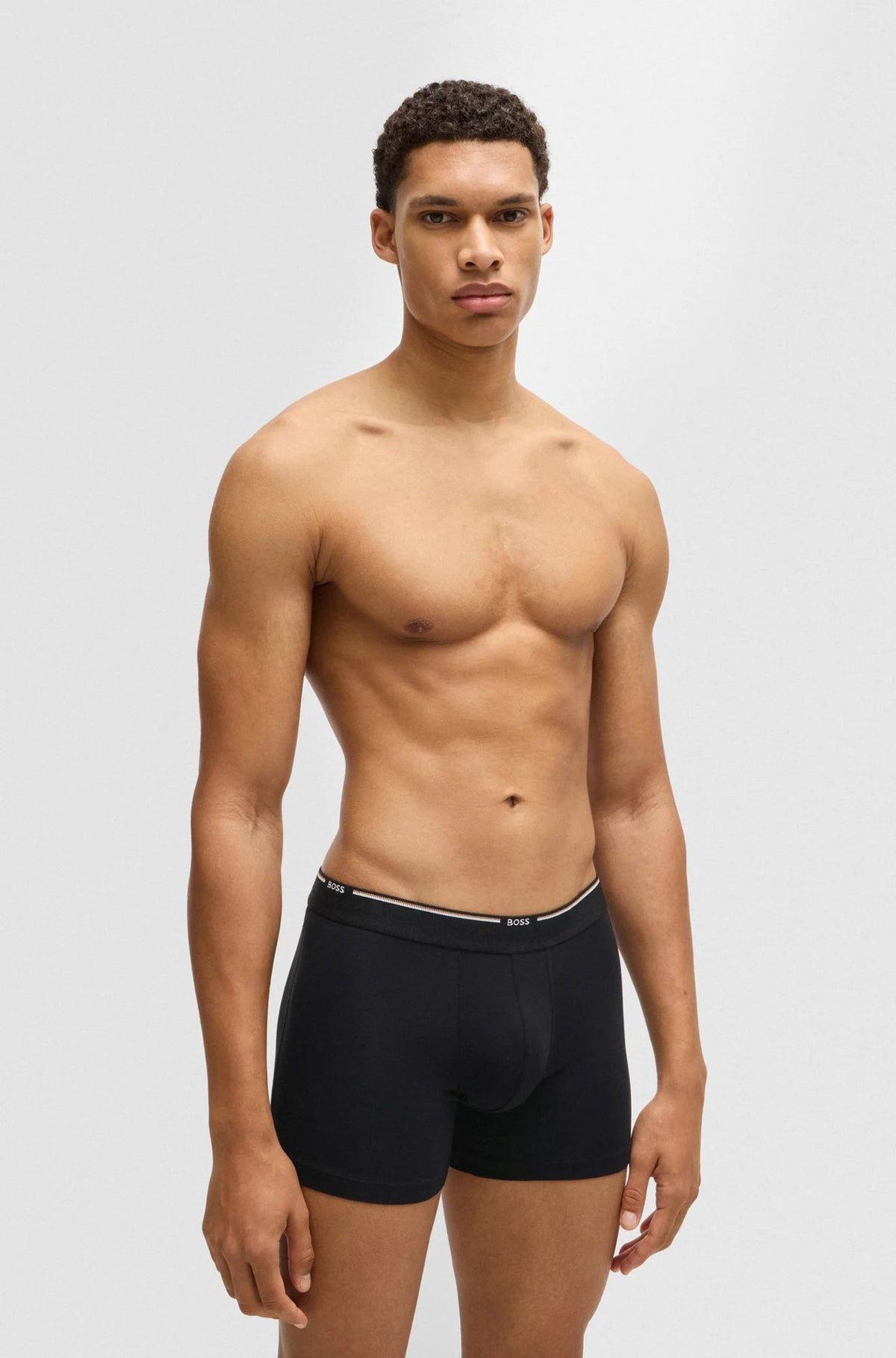 Paquet de 3 boxers pour homme par HUGO BOSS | 50534503 990 | Boutique Vvög, vêtements mode pour homme et femme