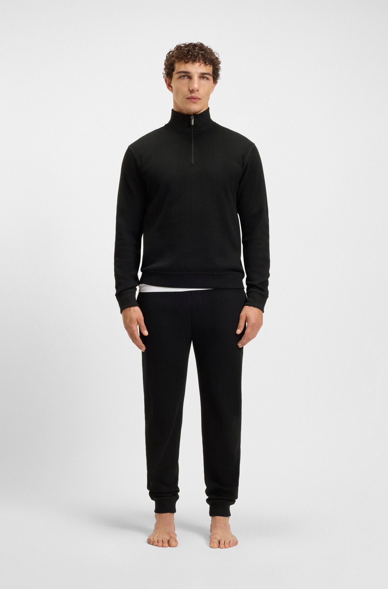 Pantalon de jogging pour homme par HUGO BOSS | 50540577 Noir | Boutique Vvög, vêtements mode pour homme et femme