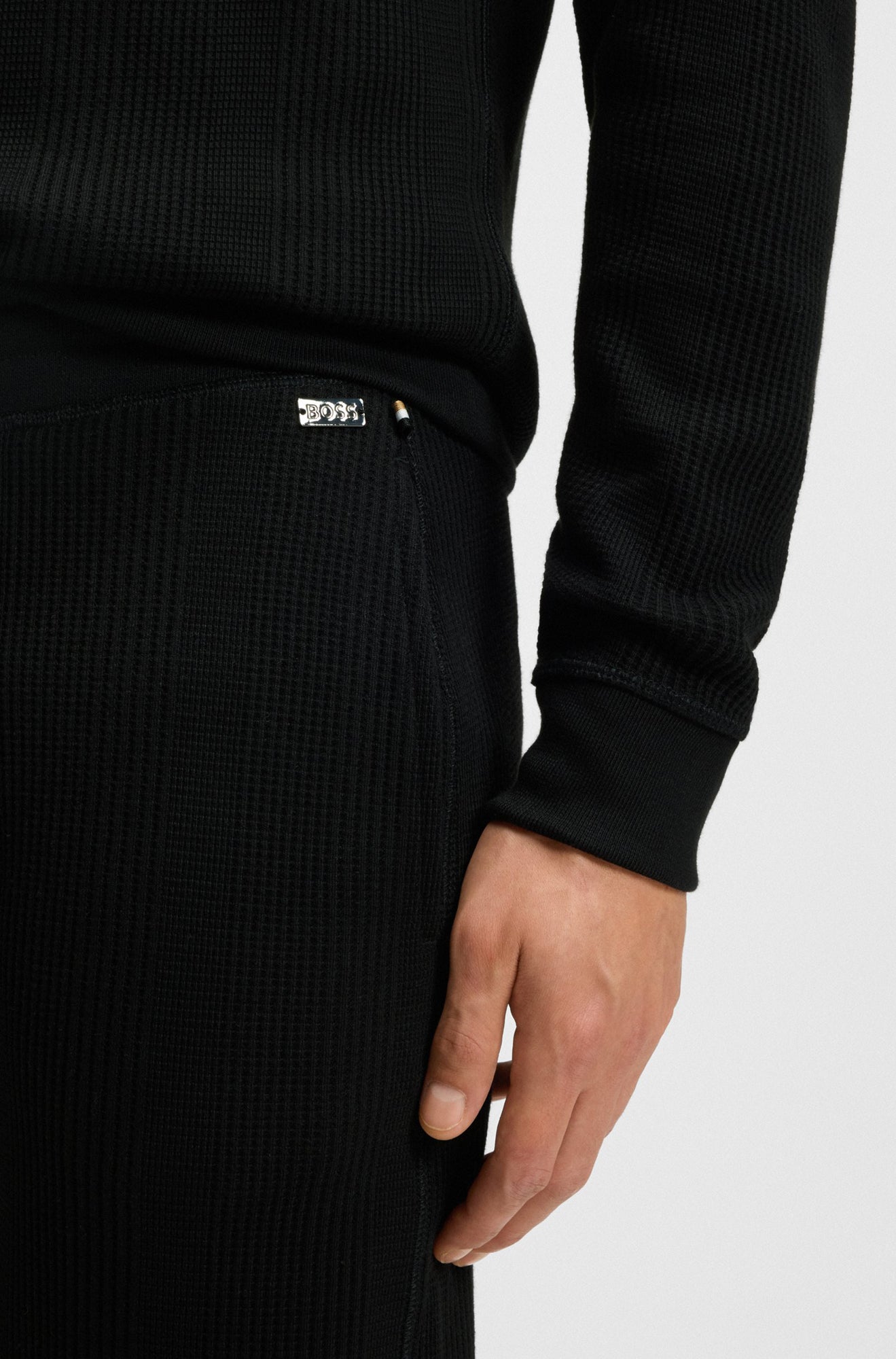 Pantalon de jogging pour homme par HUGO BOSS | 50540577 Noir | Boutique Vvög, vêtements mode pour homme et femme