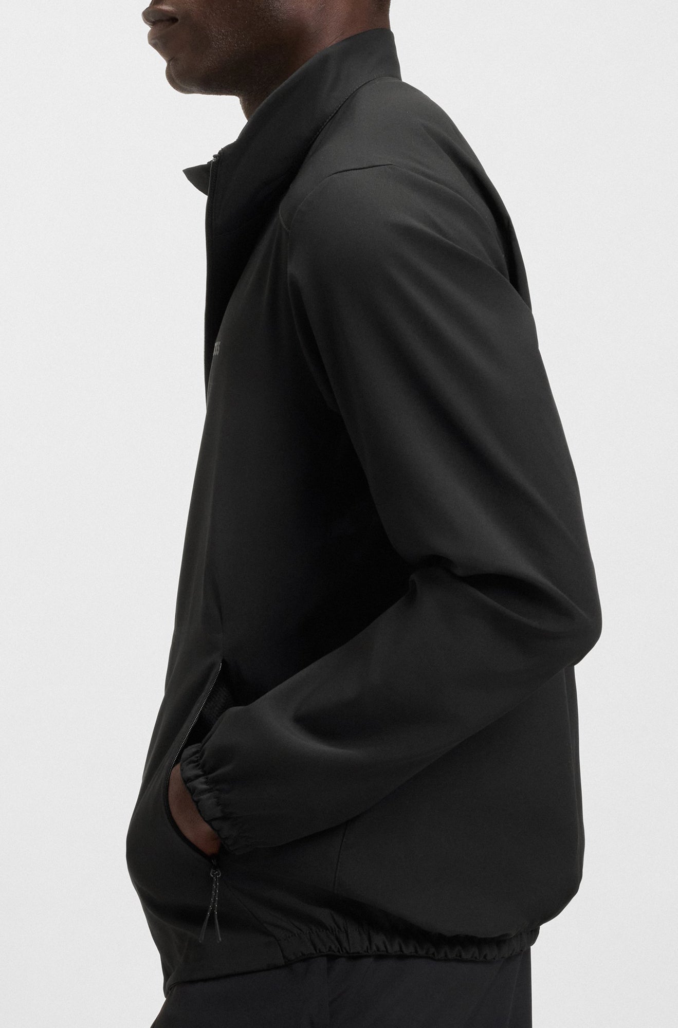 Coupe-vent mi-saison pour homme par HUGO BOSS | 50541297 Noir | Boutique Vvög, vêtements mode pour homme et femme