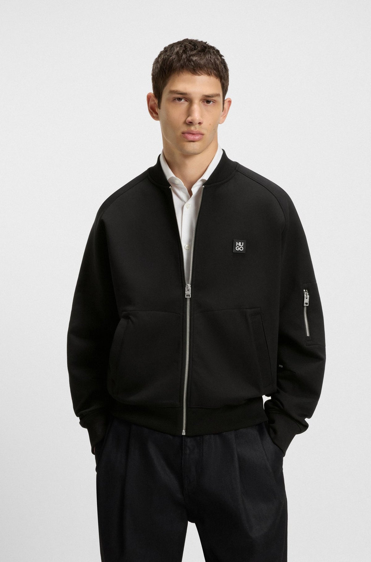 Coupe-vent mi-saison pour homme par HUGO BOSS | 50542590 Noir | Boutique Vvög, vêtements mode pour homme et femme