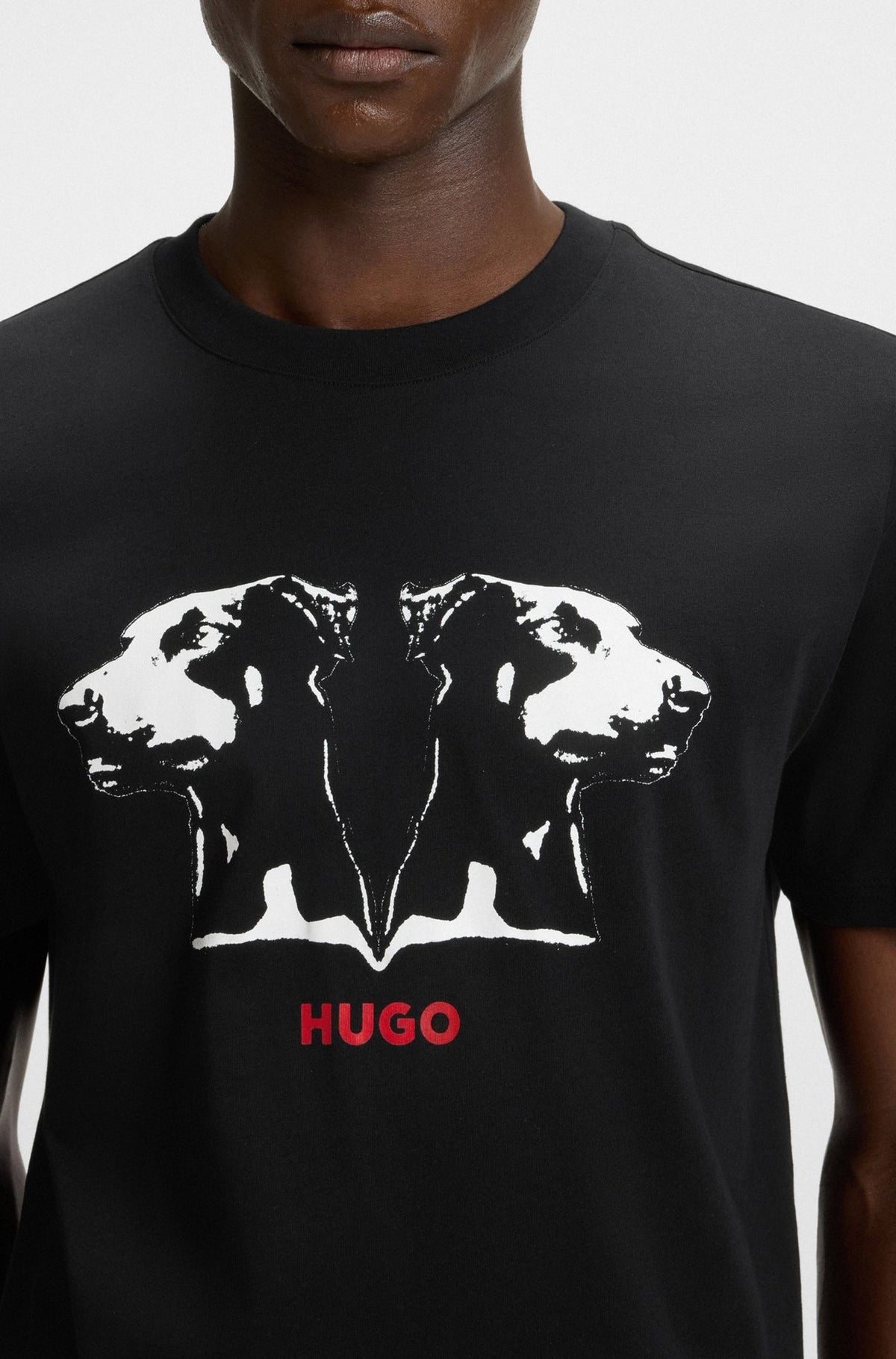 T-Shirt pour homme par HUGO BOSS | 50542734 Noir | Boutique Vvög, vêtements mode pour homme et femme