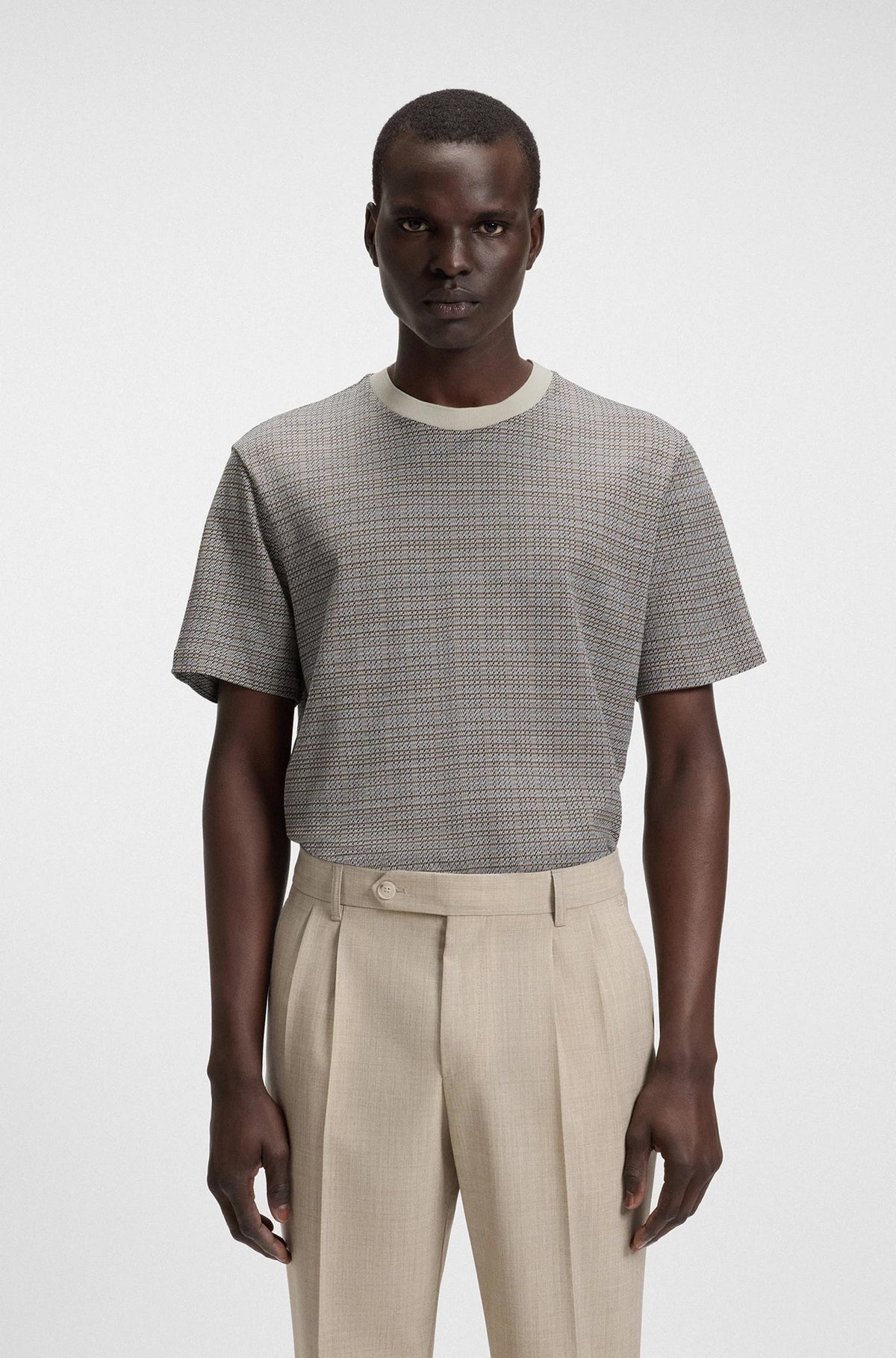 Chandail manches courtes sport pour homme par HUGO BOSS | 50543401 Blanc | Boutique Vvög, vêtements mode pour homme et femme