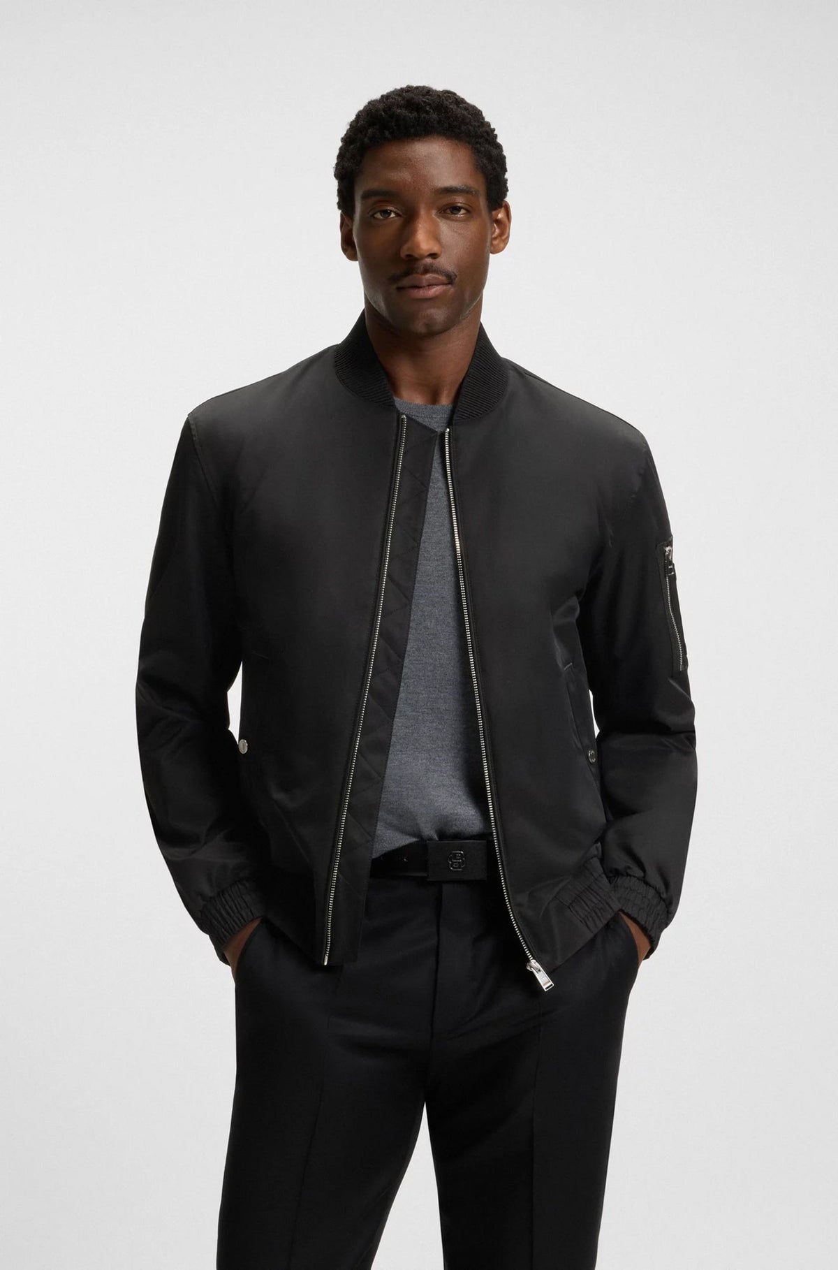 Coupe-vent mi-saison pour homme par HUGO BOSS | 50544097 Noir | Boutique Vvög, vêtements mode pour homme et femme