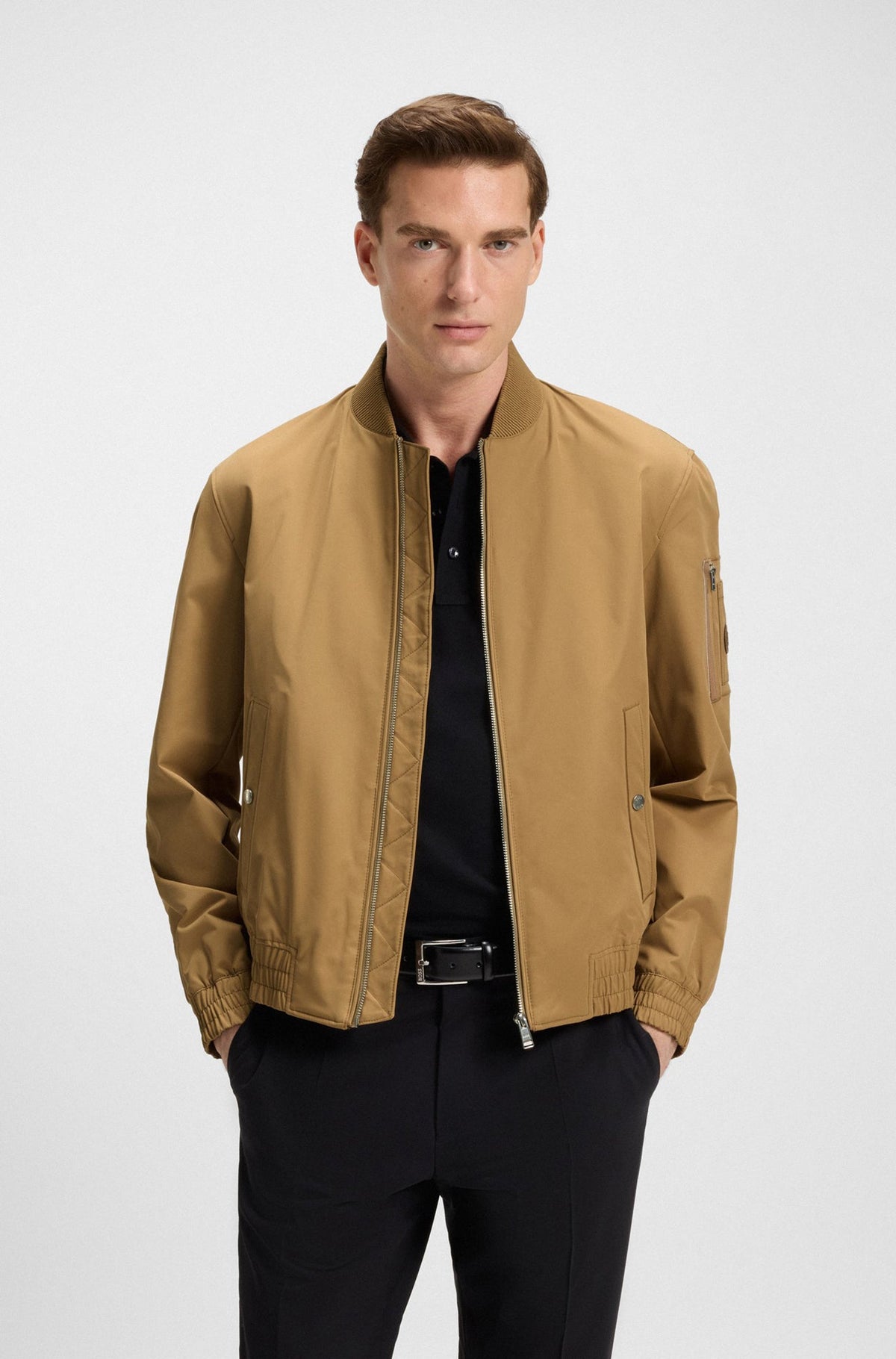 Coupe-vent mi-saison pour homme par HUGO BOSS | 50544097 Beige Moyen | Boutique Vvög, vêtements mode pour homme et femme