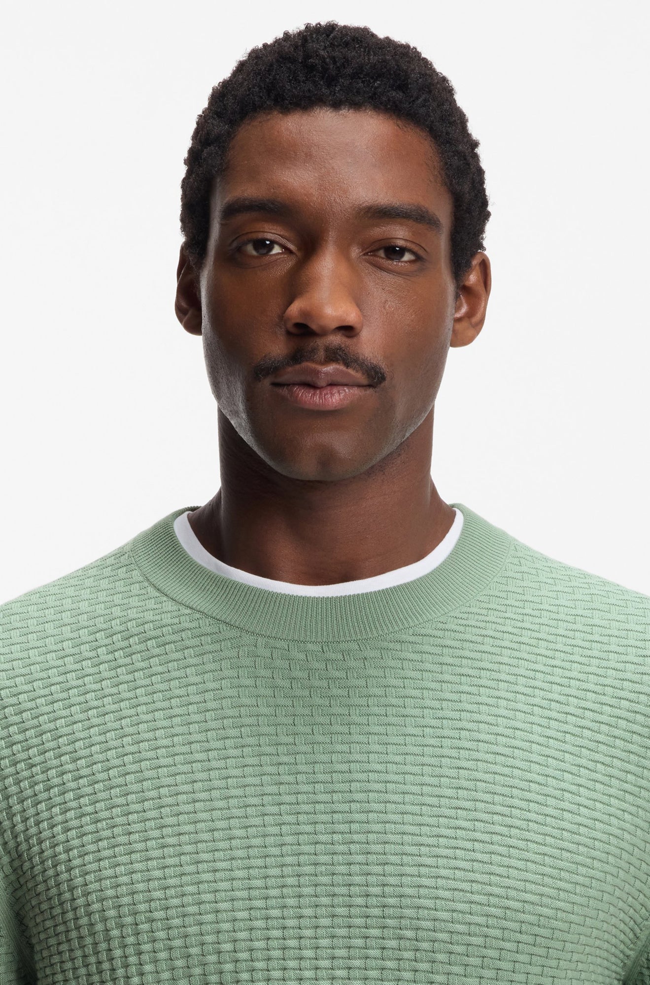 Tricot toutes saisons pour homme par HUGO BOSS | 50545283 Vert | Boutique Vvög, vêtements mode pour homme et femme