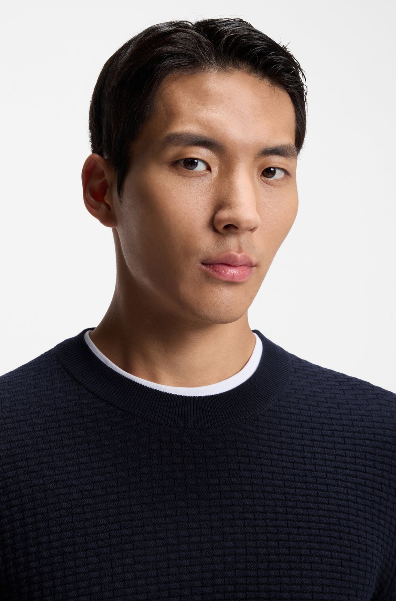 Tricot toutes saisons pour homme par HUGO BOSS | 50545283 Bleu Foncé | Boutique Vvög, vêtements mode pour homme et femme