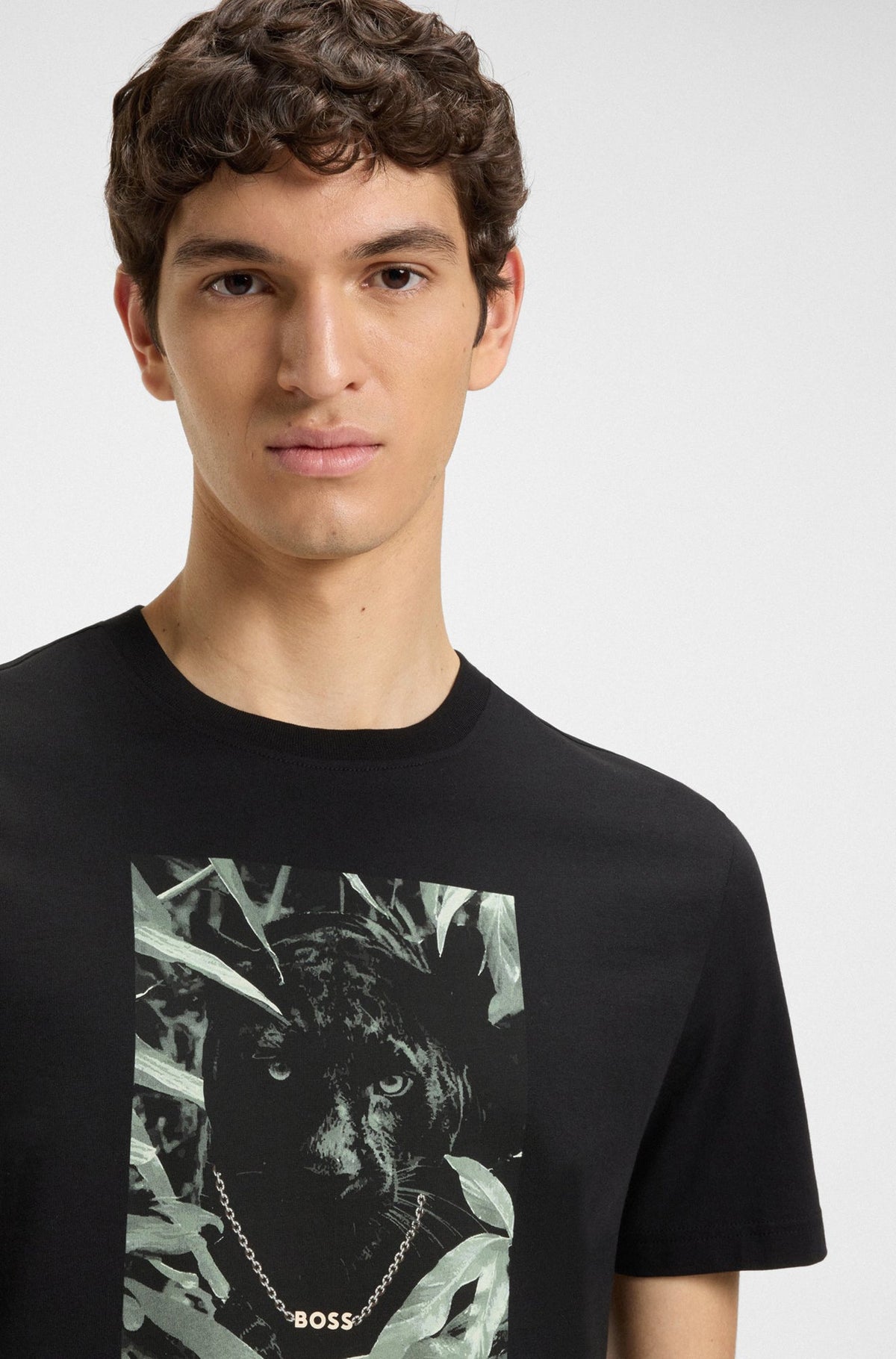 T-Shirt pour homme par HUGO BOSS | 50546362 Noir | Boutique Vvög, vêtements mode pour homme et femme