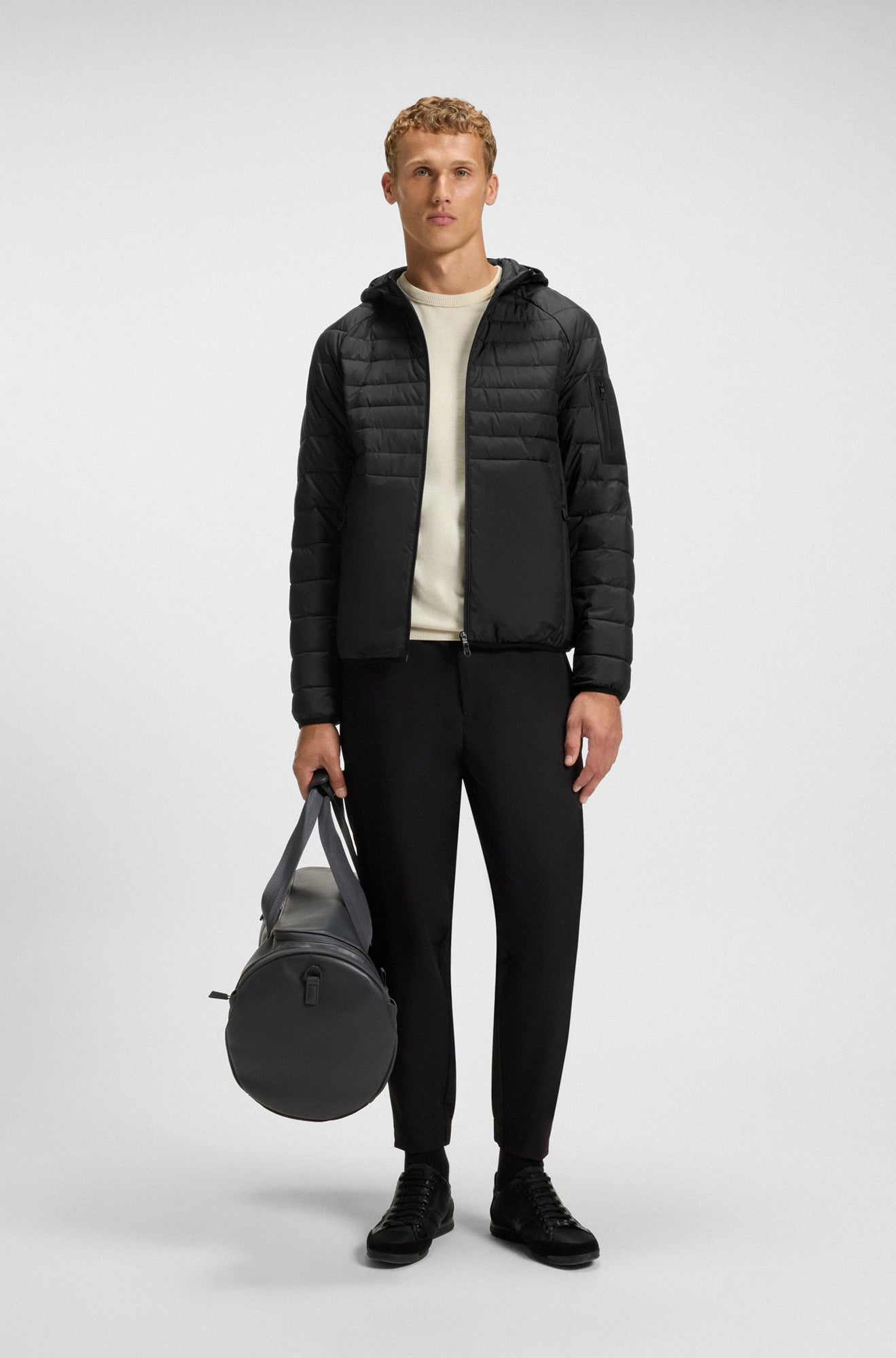 Coupe-vent mi-saison pour homme par HUGO BOSS | 50549181 Noir | Boutique Vvög, vêtements mode pour homme et femme