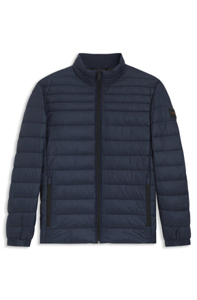 Manteau d'hiver matelassé marine vue de face avec col montant, fermeture noire et poches zippées pour homme par HUGO BOSS