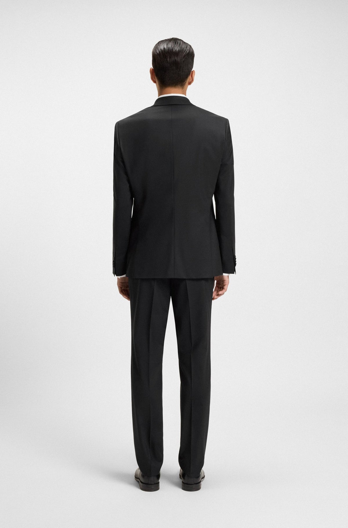 Habit pour homme par HUGO BOSS | 50551763 Noir | Boutique Vvög, vêtements mode pour homme et femme