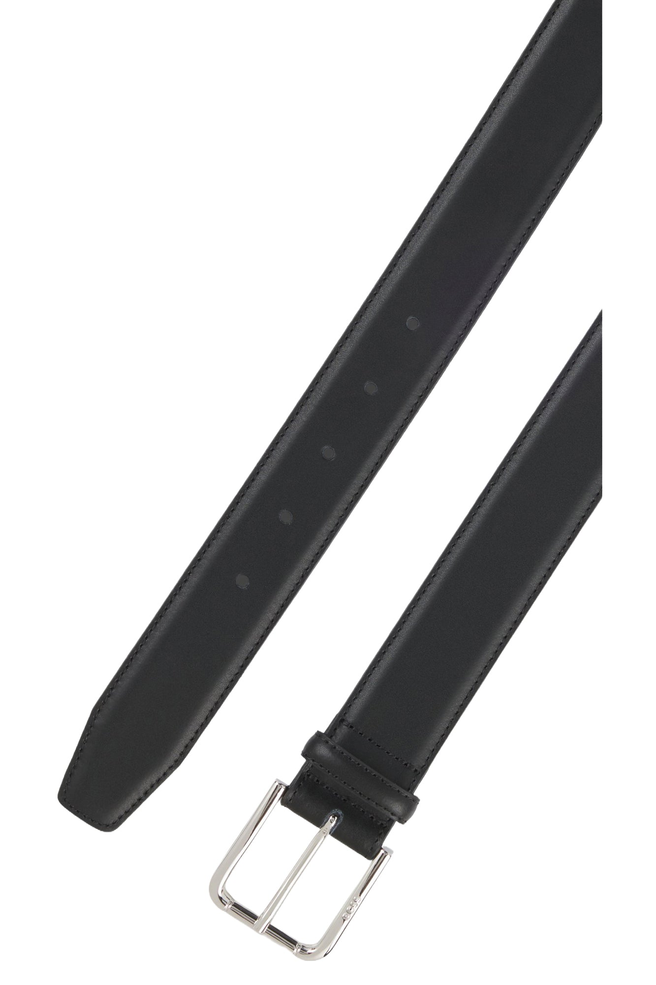 Ceinture noire avec trous, bords cousus, bout arrondi et boucle pour homme par HUGO BOSS, en gros plan