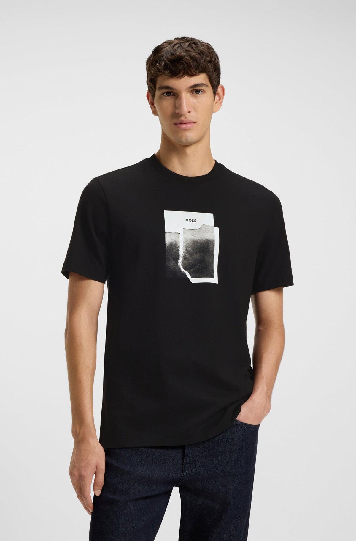 T-Shirt pour homme par HUGO BOSS | 50554640 Noir | Boutique Vvög, vêtements mode pour homme et femme