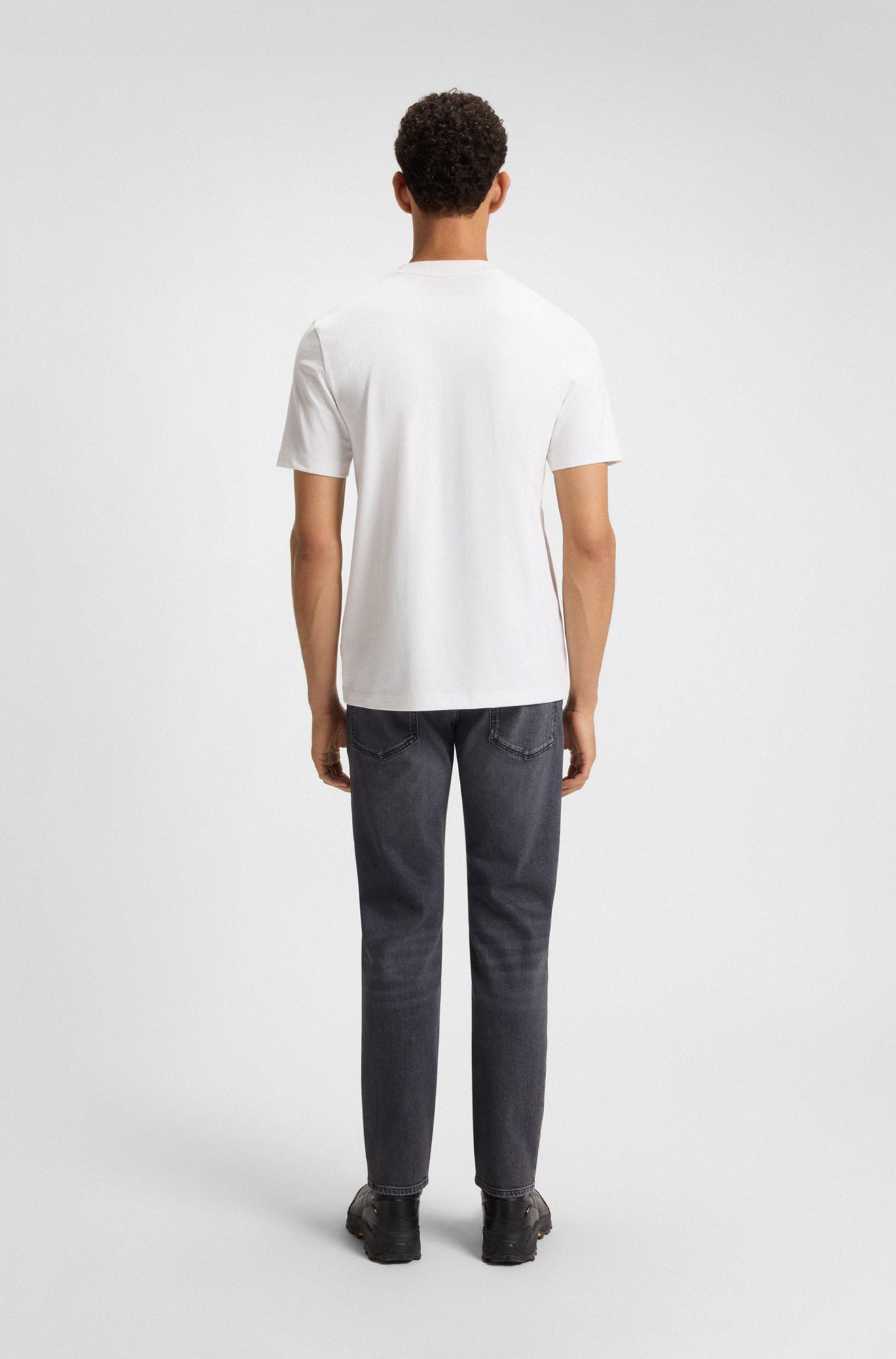 T-Shirt pour homme par HUGO BOSS | 50554640 Blanc | Boutique Vvög, vêtements mode pour homme et femme