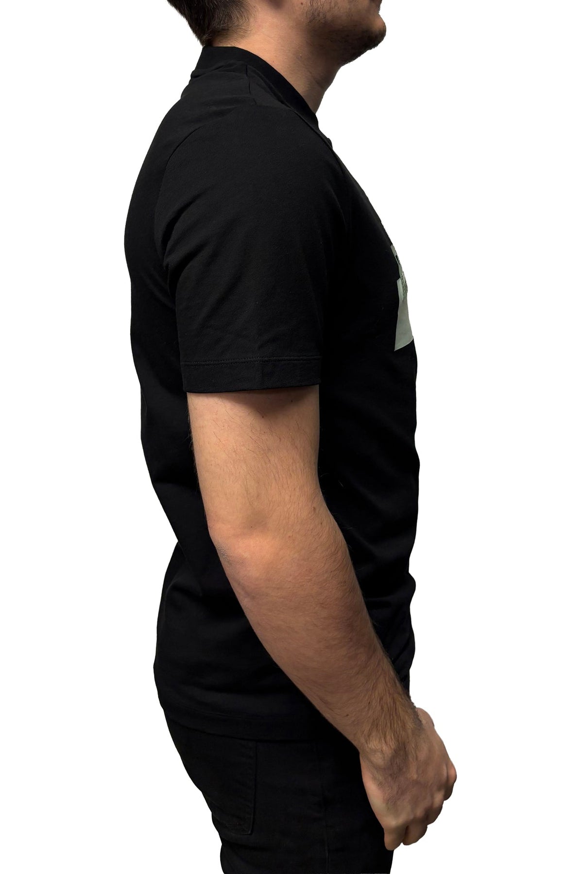 T-Shirt pour homme par HUGO BOSS | 50555799 Noir | Boutique Vvög, vêtements mode pour homme et femme