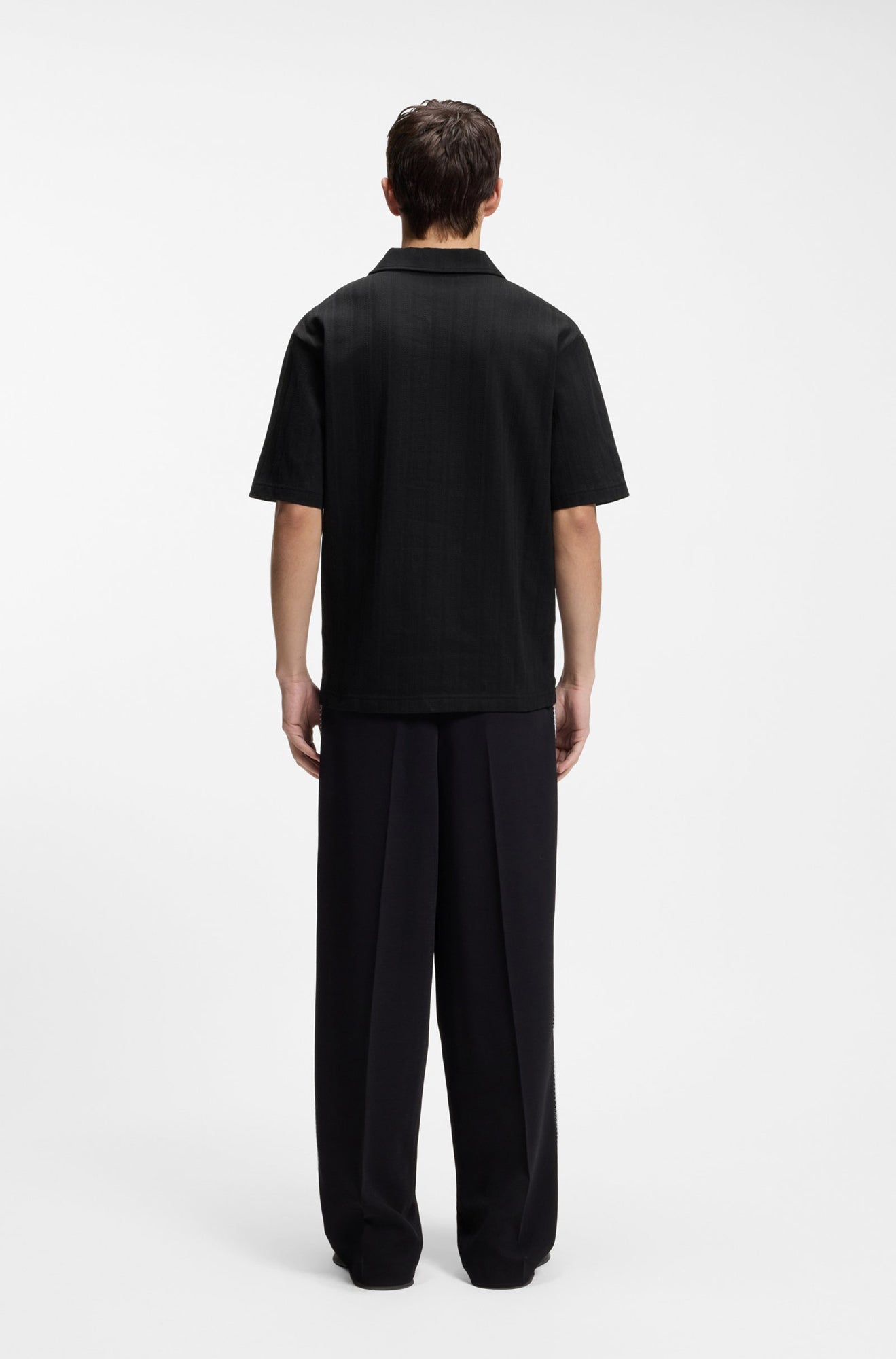 Polo col ouvert pour homme par HUGO BOSS | 50556724 Noir | Boutique Vvög, vêtements mode pour homme et femme