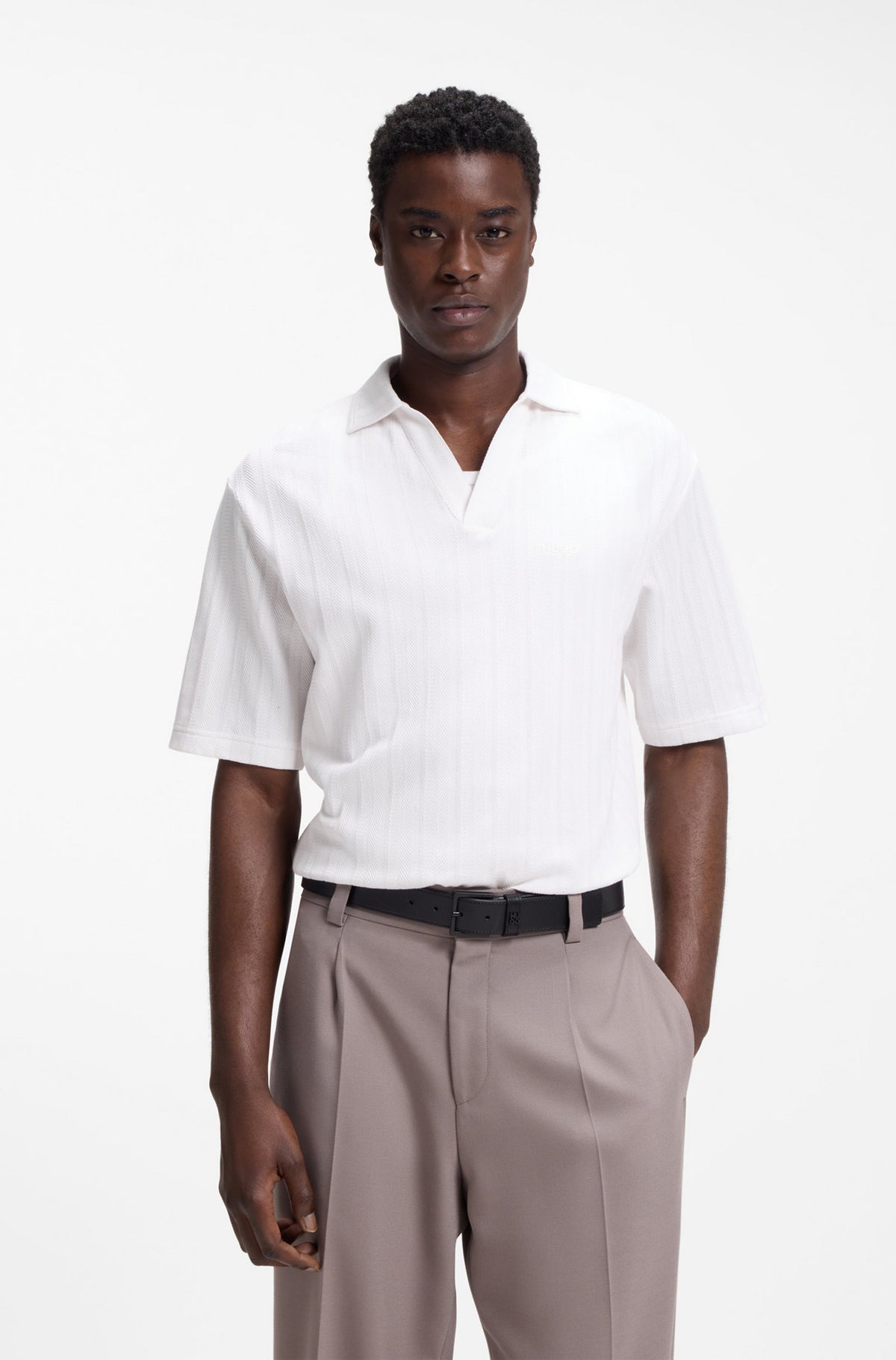 Polo col ouvert pour homme par HUGO BOSS | 50556724 Naturel | Boutique Vvög, vêtements mode pour homme et femme