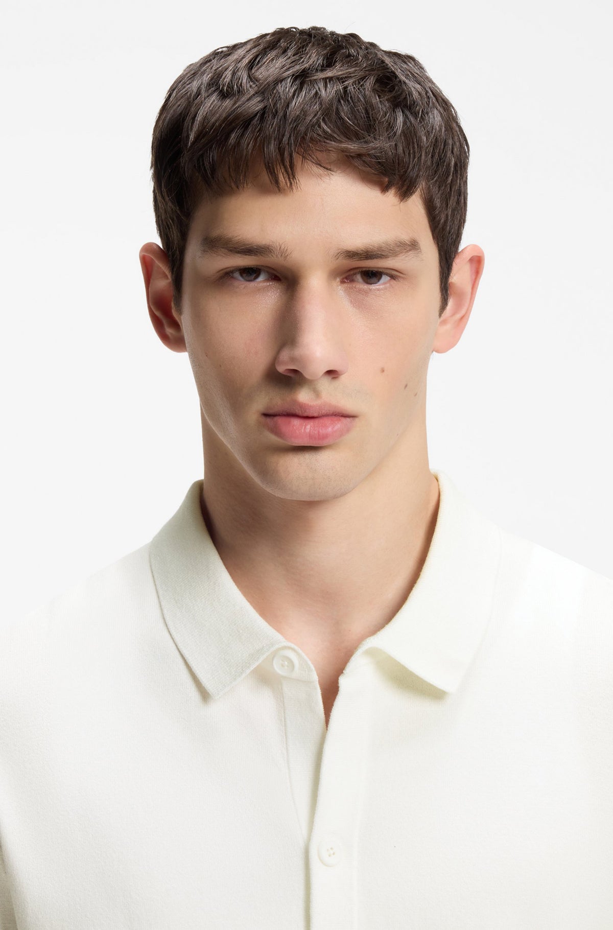 Chemise boutonné pour homme par HUGO BOSS | 50557380 Naturel | Boutique Vvög, vêtements mode pour homme et femme