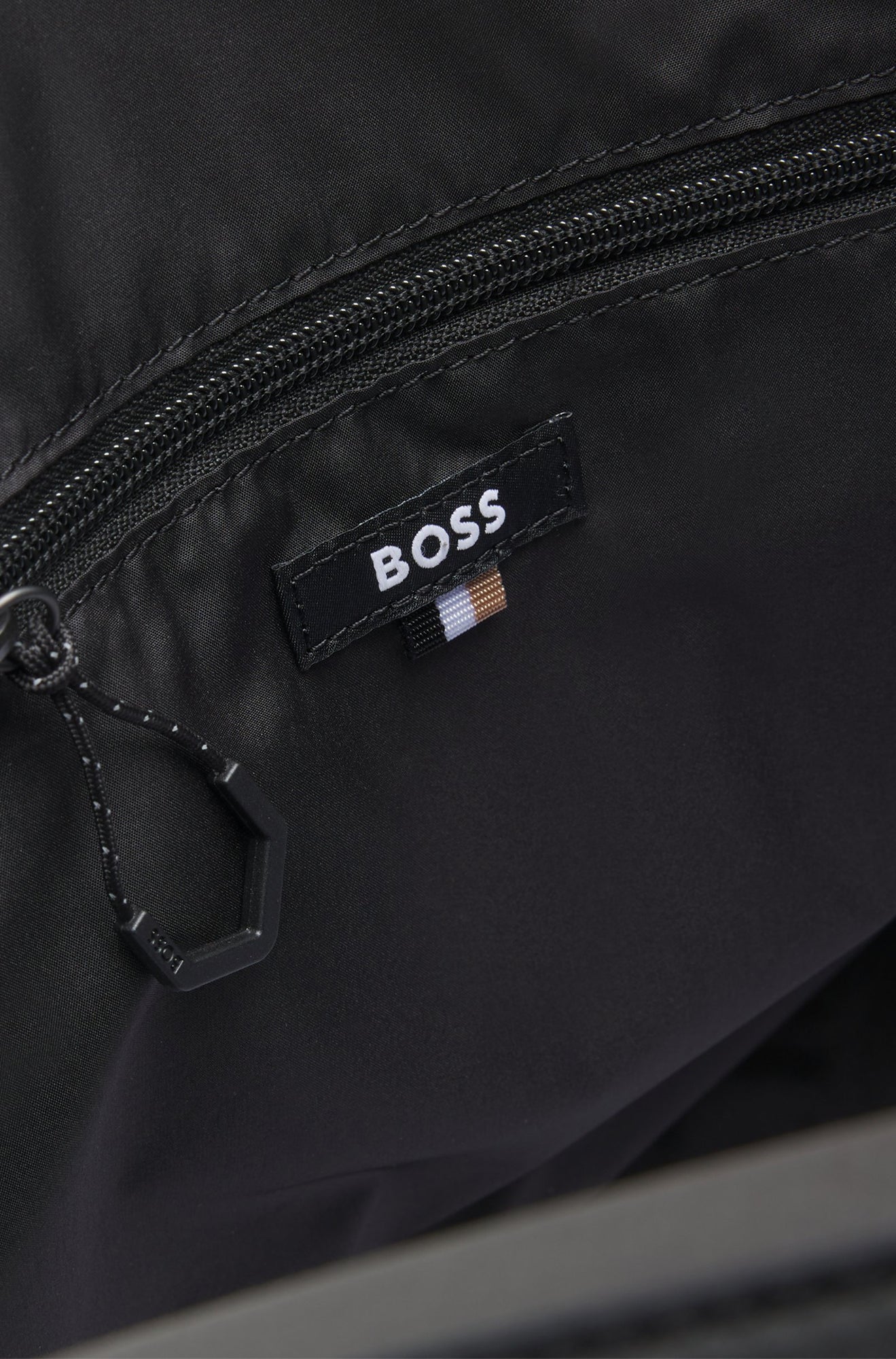 Sac fourre-tout pour homme par HUGO BOSS | 50558357 Noir | Boutique Vvög, vêtements mode pour homme et femme