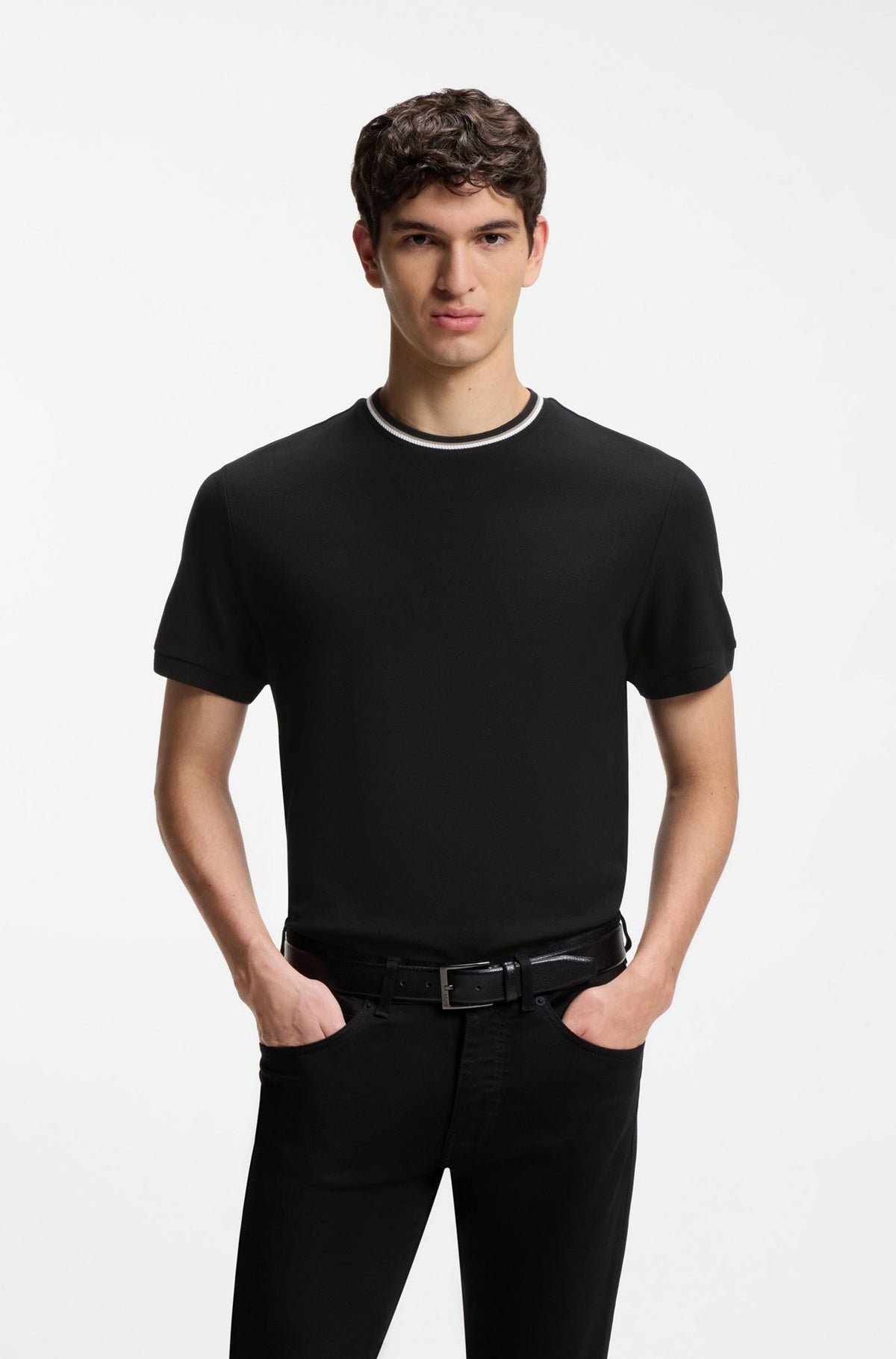 T-Shirt pour homme par HUGO BOSS | 50559847 Noir | Boutique Vvög, vêtements mode pour homme et femme