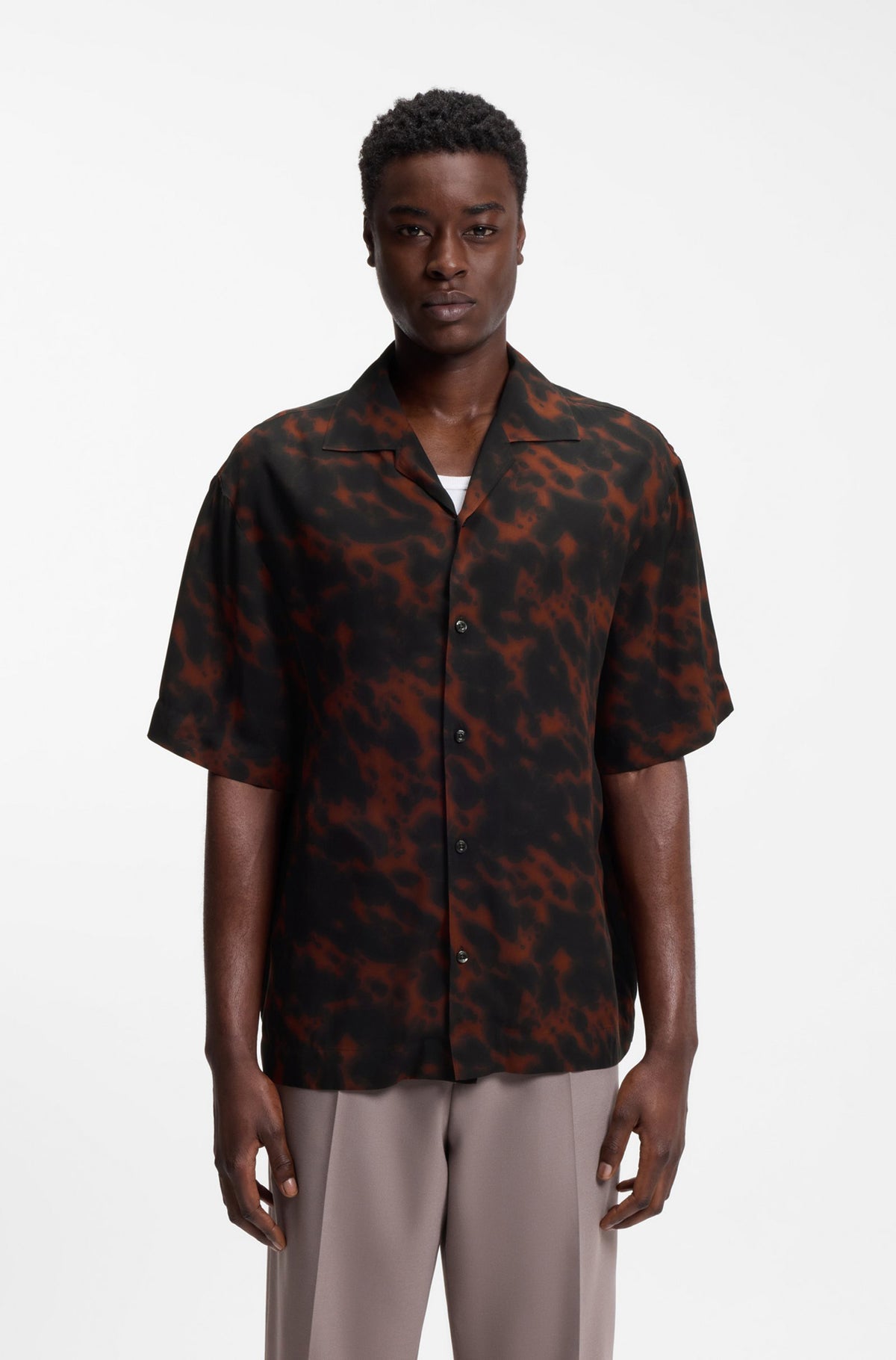 Chemise col ouvert pour homme par HUGO BOSS | 50560596 Mélange Ouvert | Boutique Vvög, vêtements mode pour homme et femme