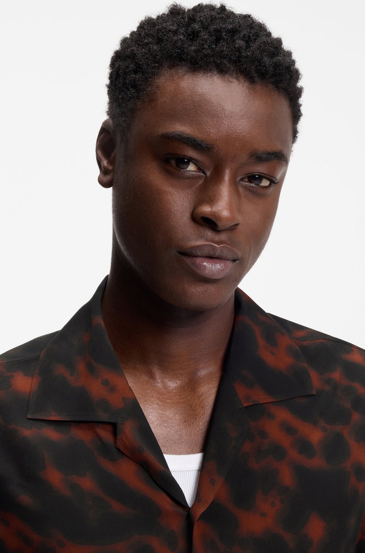 Chemise col ouvert pour homme par HUGO BOSS | 50560596 Mélange Ouvert | Boutique Vvög, vêtements mode pour homme et femme