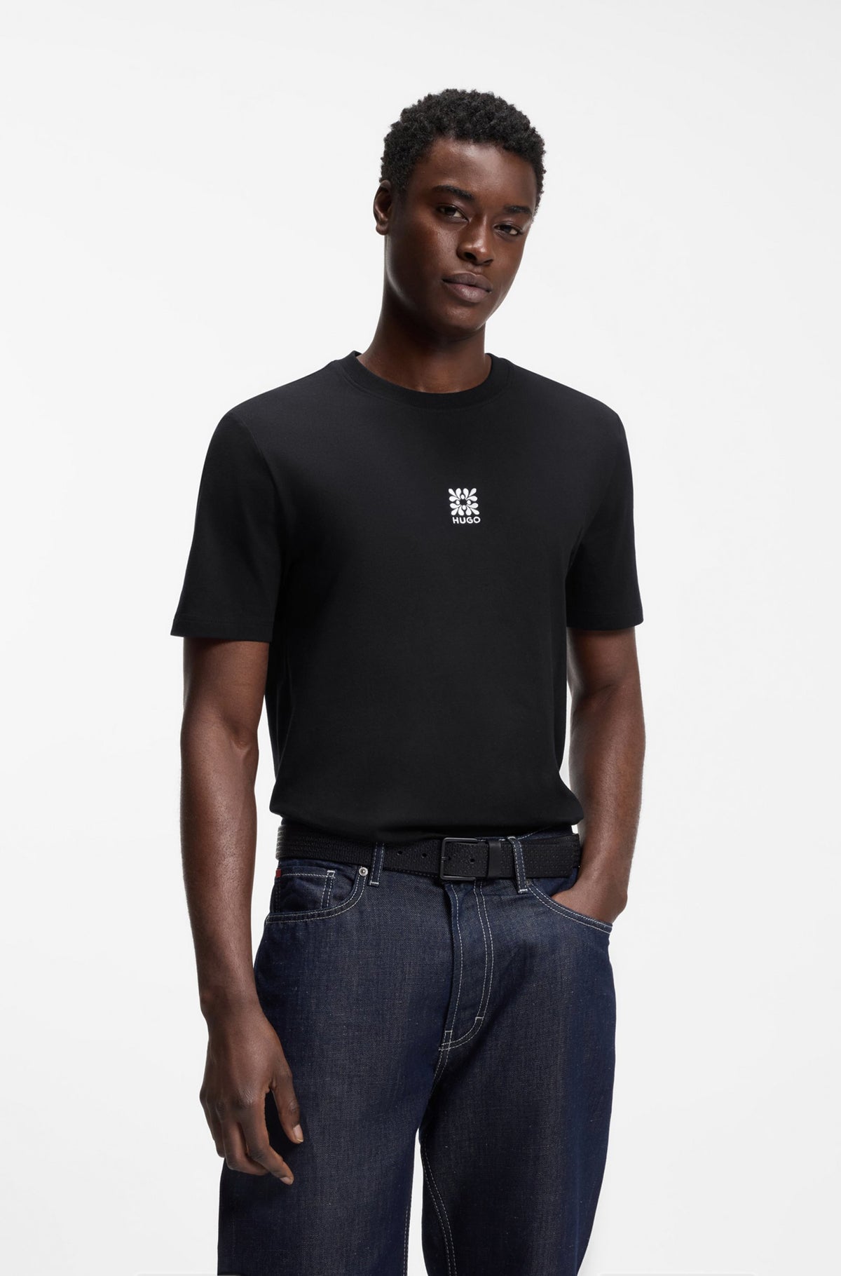 T-Shirt pour homme par HUGO BOSS | 50561126 Noir | Boutique Vvög, vêtements mode pour homme et femme