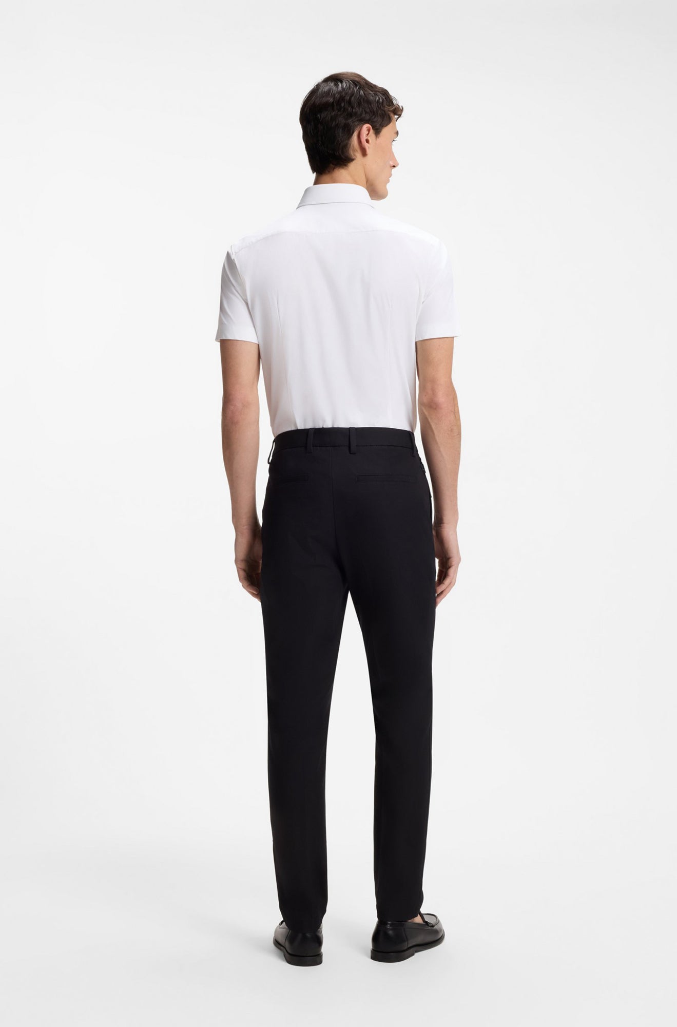 Chemise habillée pour homme par HUGO BOSS | 50561627 Blanc | Boutique Vvög, vêtements mode pour homme et femme