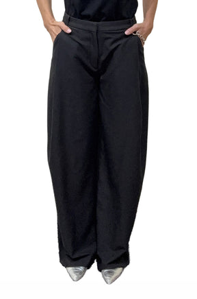 Pantalon jambe large noir ample à taille structurée, poches en biais pour femme par HUGO BOSS, vue de face