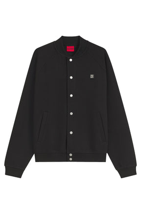 Veste aviateur noir à boutons-pression, vue de face isolée avec poches passepoilées et écusson pour homme par HUGO BOSS