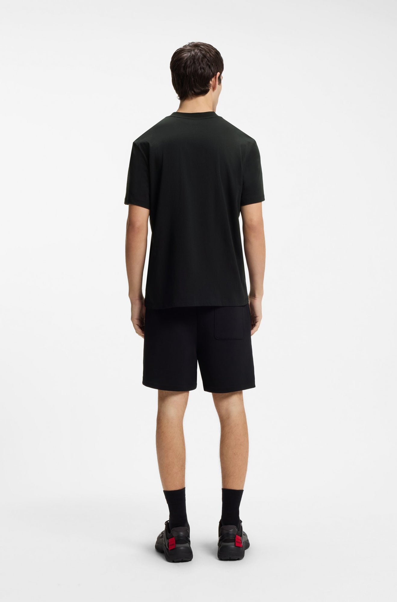 T-Shirt pour homme par HUGO BOSS | 50564024 Noir | Boutique Vvög, vêtements mode pour homme et femme